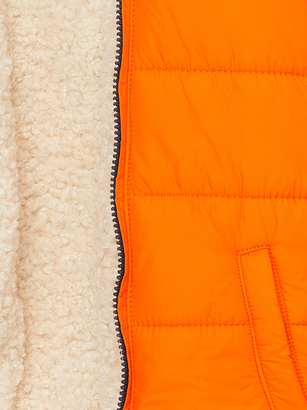 Turuncu Kapüşonlu Uzun Kollu Erkek Bebek Şişme Mont-2