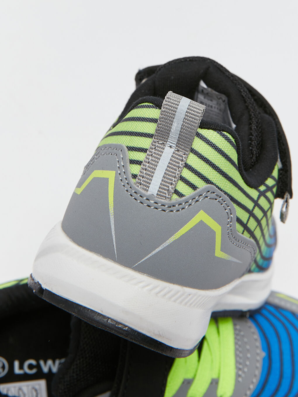 أحذية رياضية أولاد رضع مطبوعة بأربطة وجزمة بشريط لاصق-5