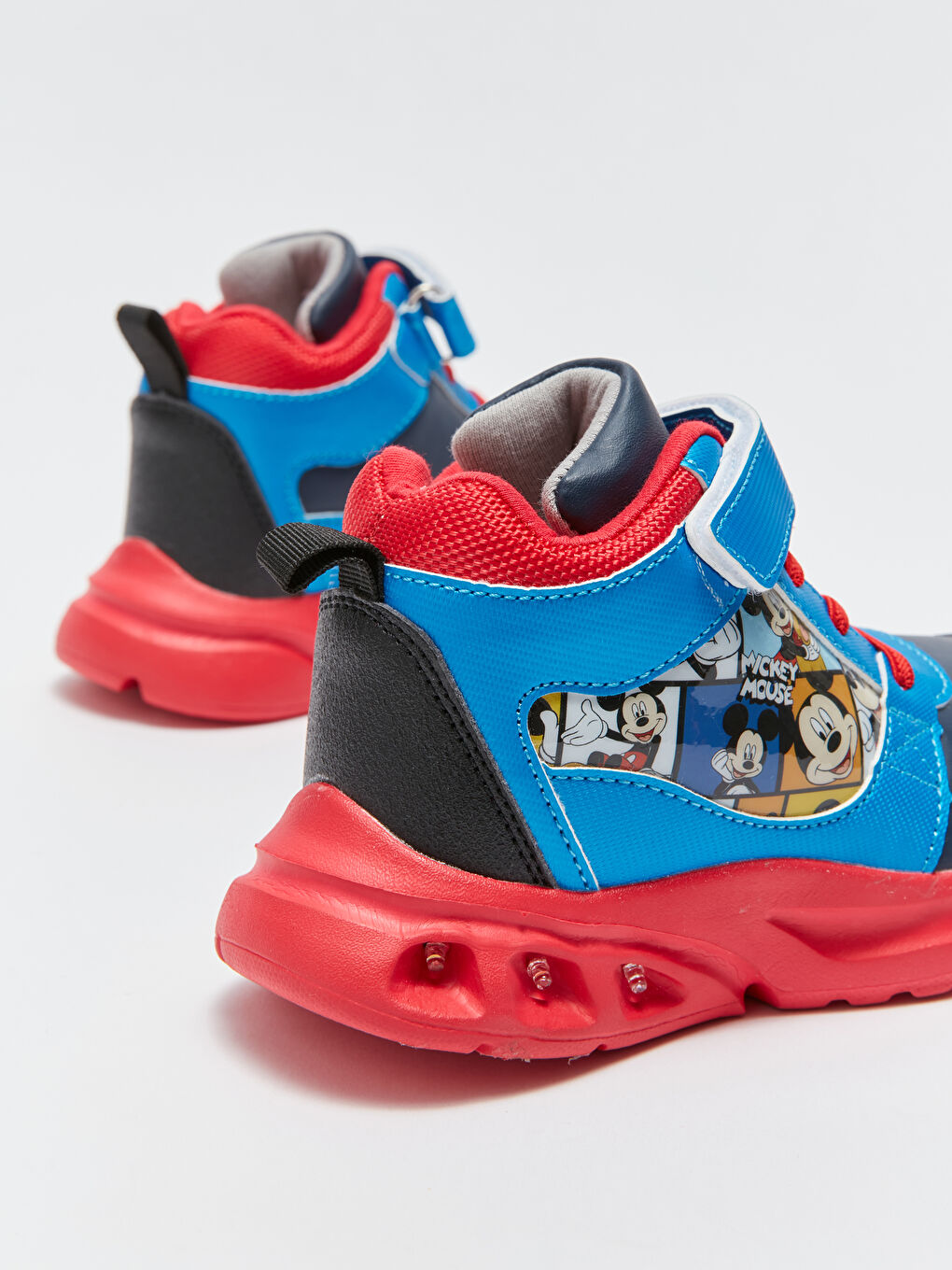 LCW STEPS Mickey Mouse Printed Light-Up Sole Baby Boy's Sports Shoes -W32621Z1-V22
