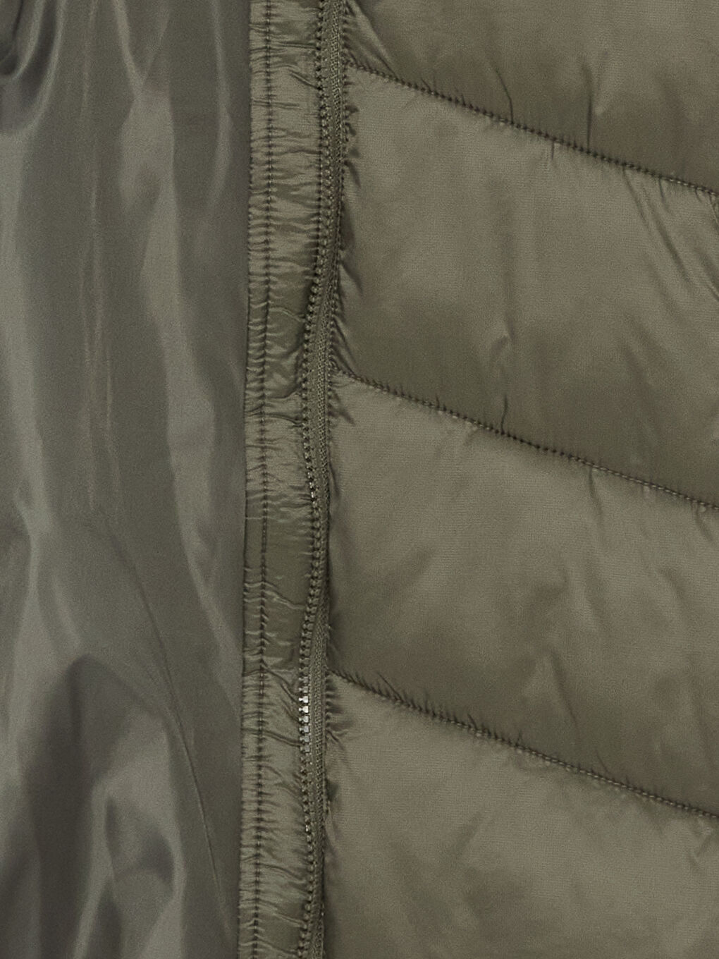 LCW Modest Gri Kapüşonlu Düz Uzun Kollu Oversize Kadın Şişme Mont - 9
