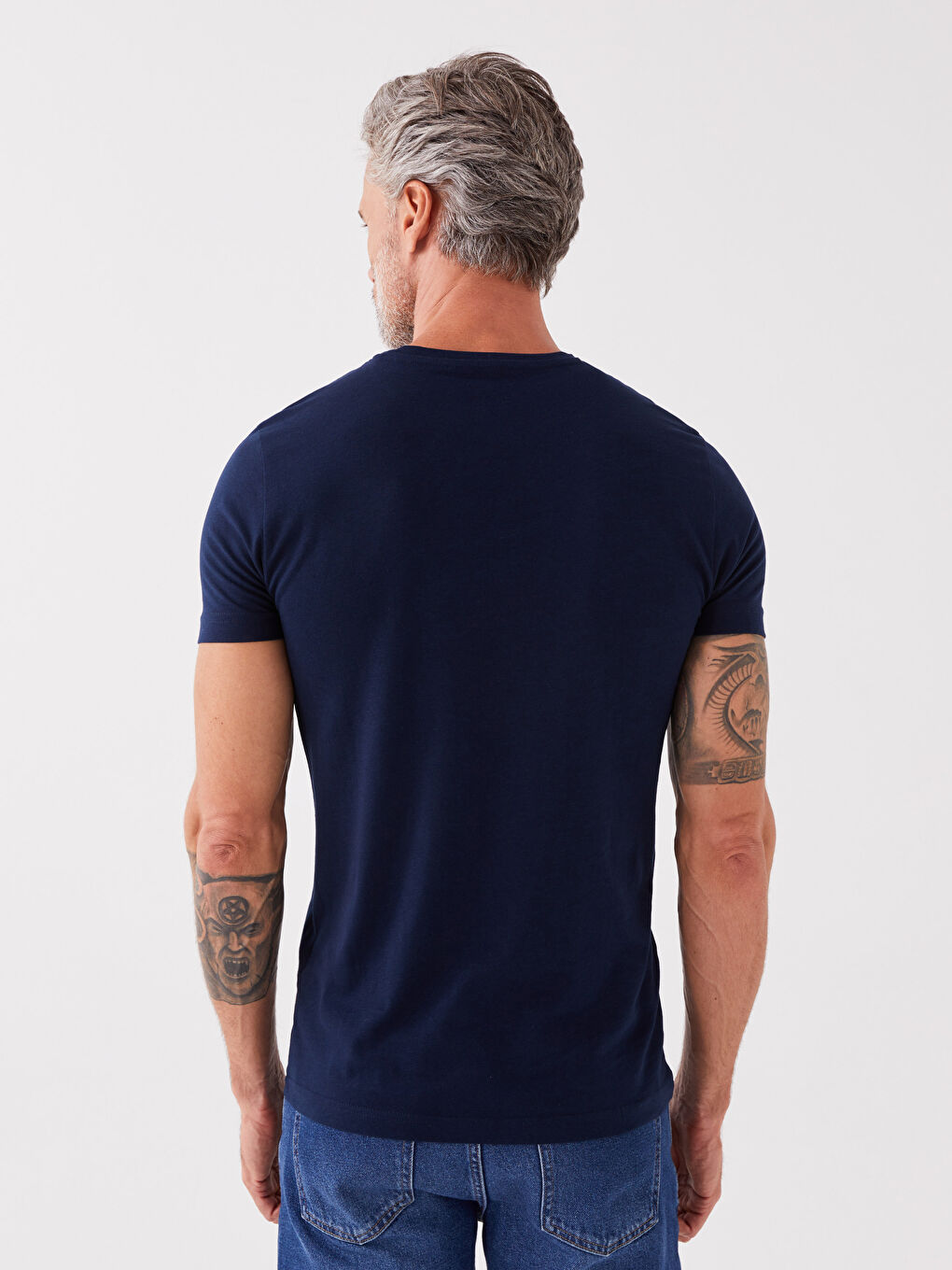 Тениска с кръгло деколте от джърси за мъже-4