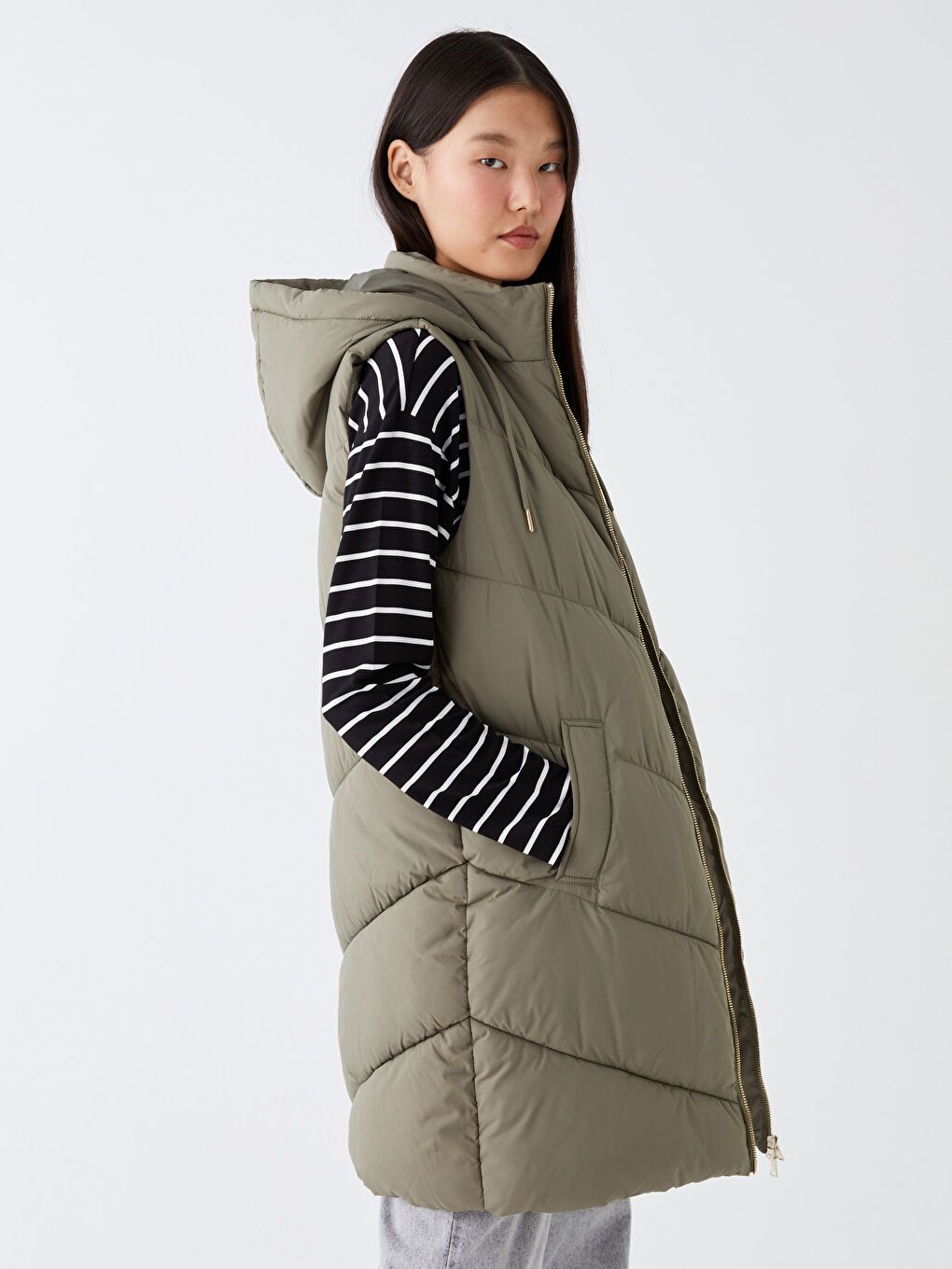 Women's Hooded Plain Puffer Gilet-1