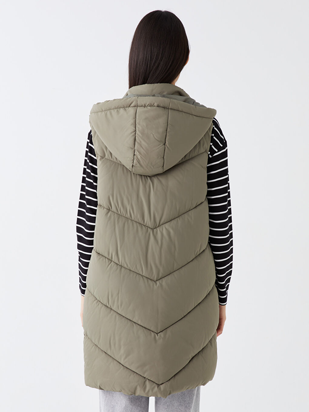 Women's Hooded Plain Puffer Gilet-6