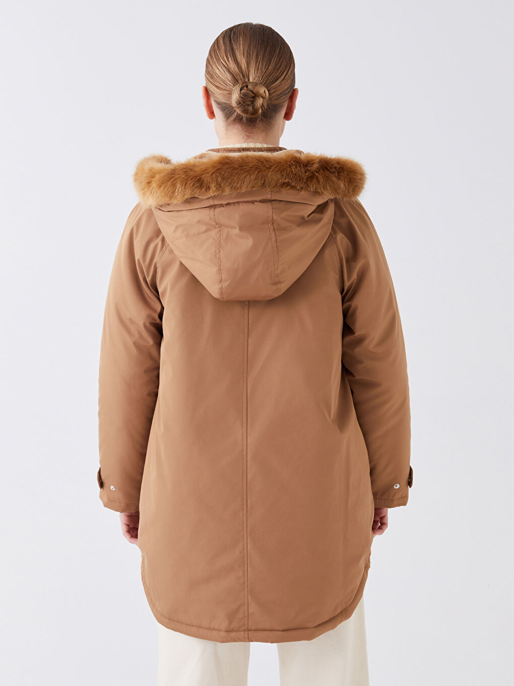 LCW Modest Kahverengi Kadın Kapüşonlu Düz Parka - 6