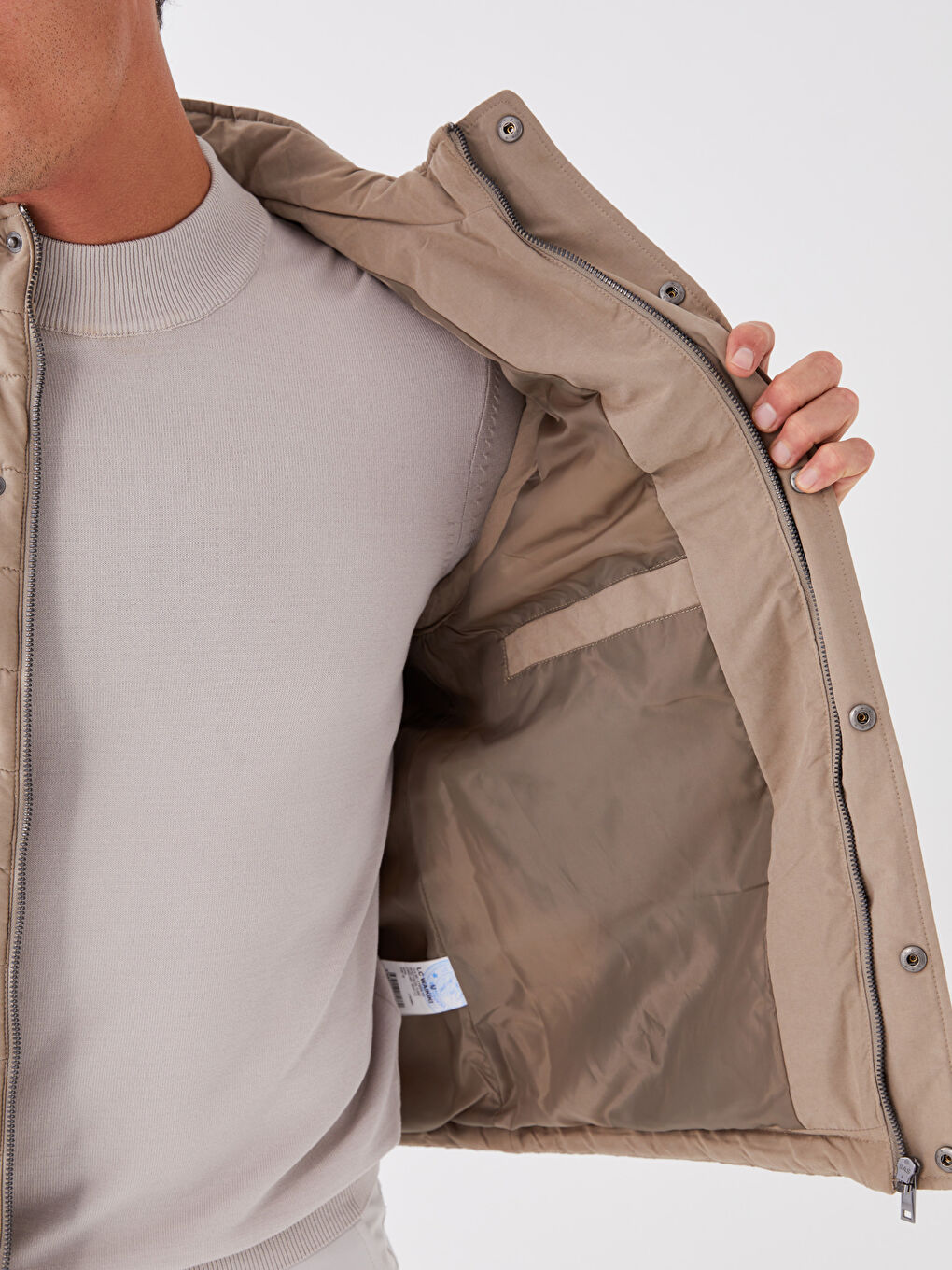 Bej Standart Kalıp Dik Yaka Erkek Şişme Yelek-4