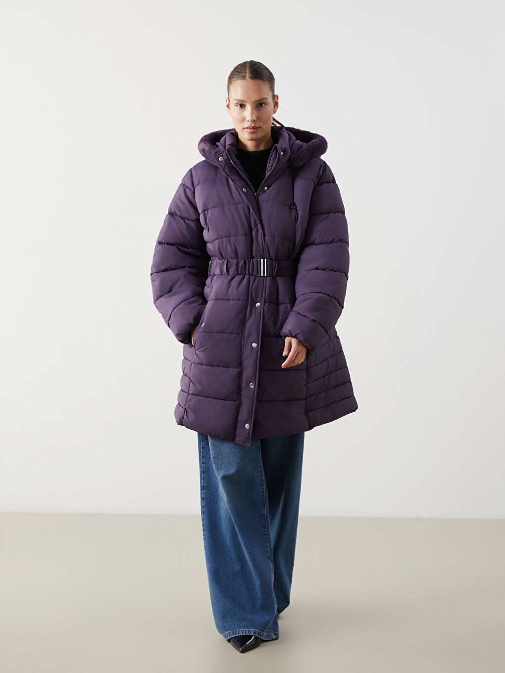Mor Kapüşonlu Kadın Şişme Mont-1