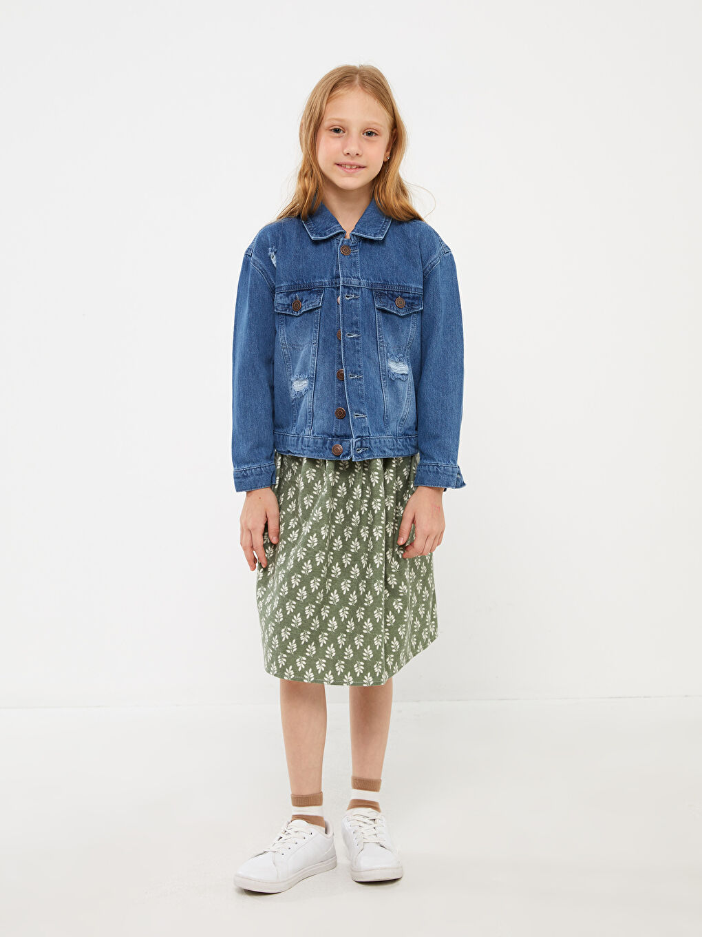 LCW Kids İndigo Yırtık Detaylı Kız Çocuk Jean Ceket - 2