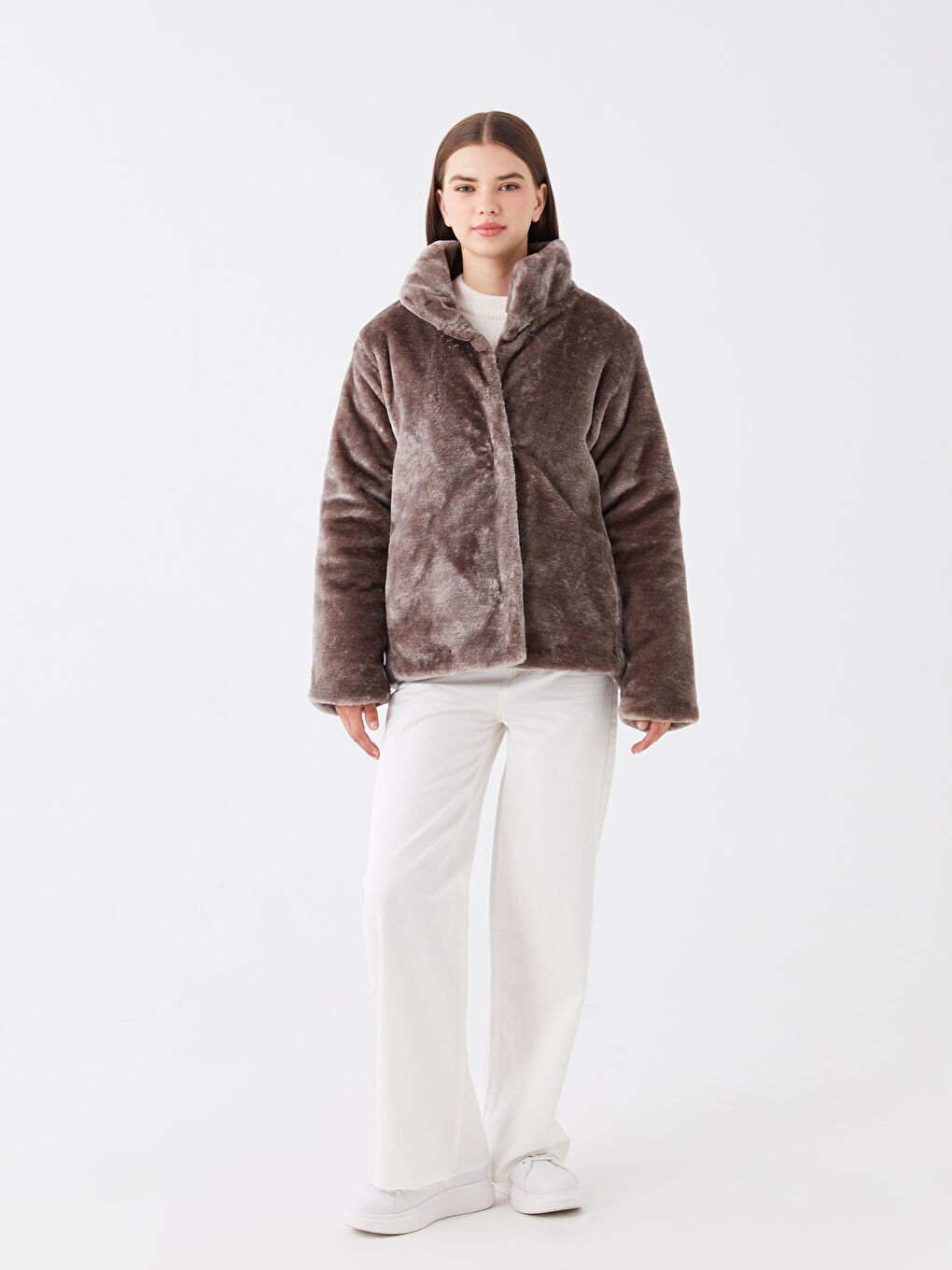 Gri Dik Yaka Düz Uzun Kollu Kadın Pelüş Mont-2