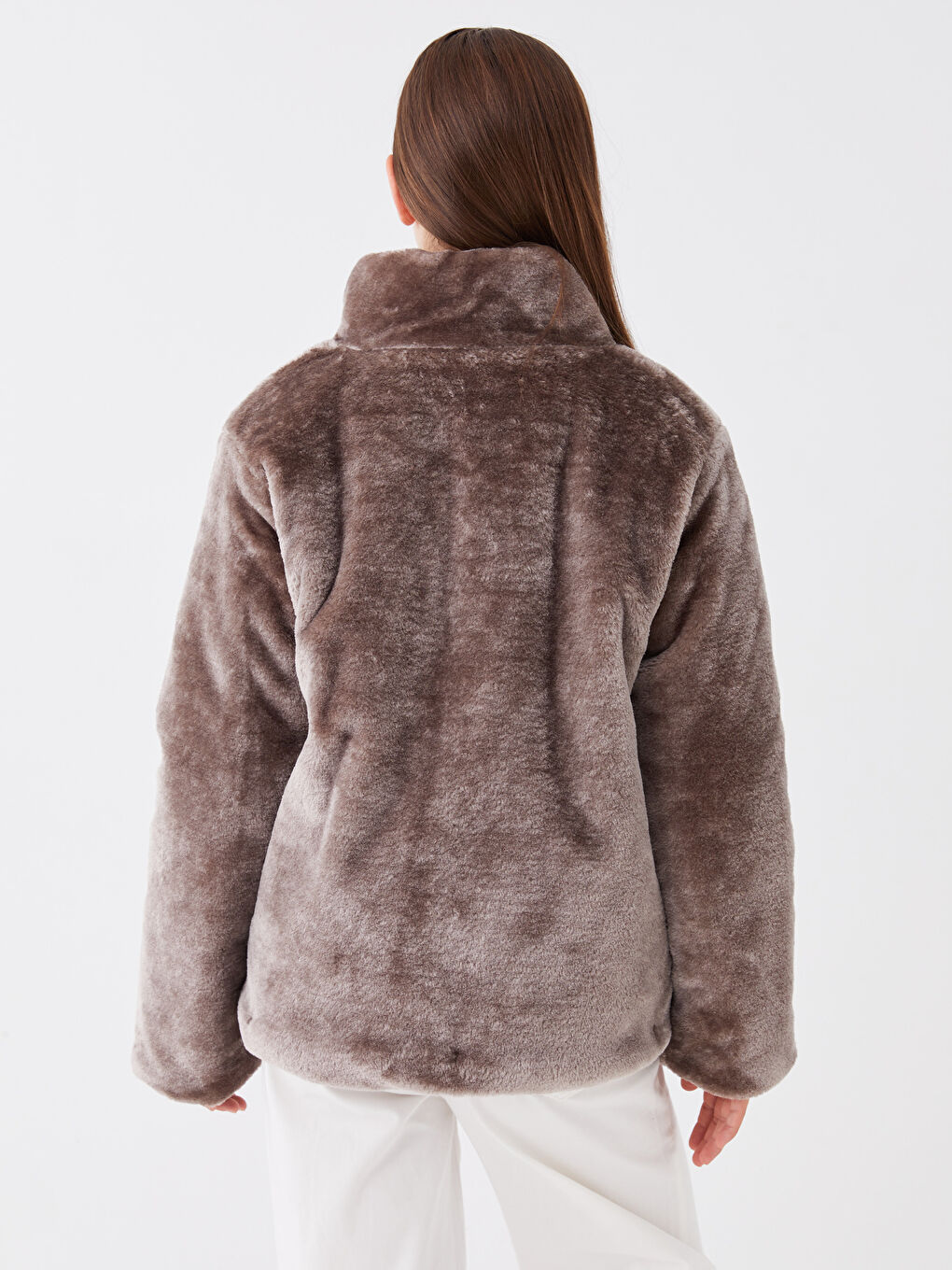 Gri Dik Yaka Düz Uzun Kollu Kadın Pelüş Mont-6