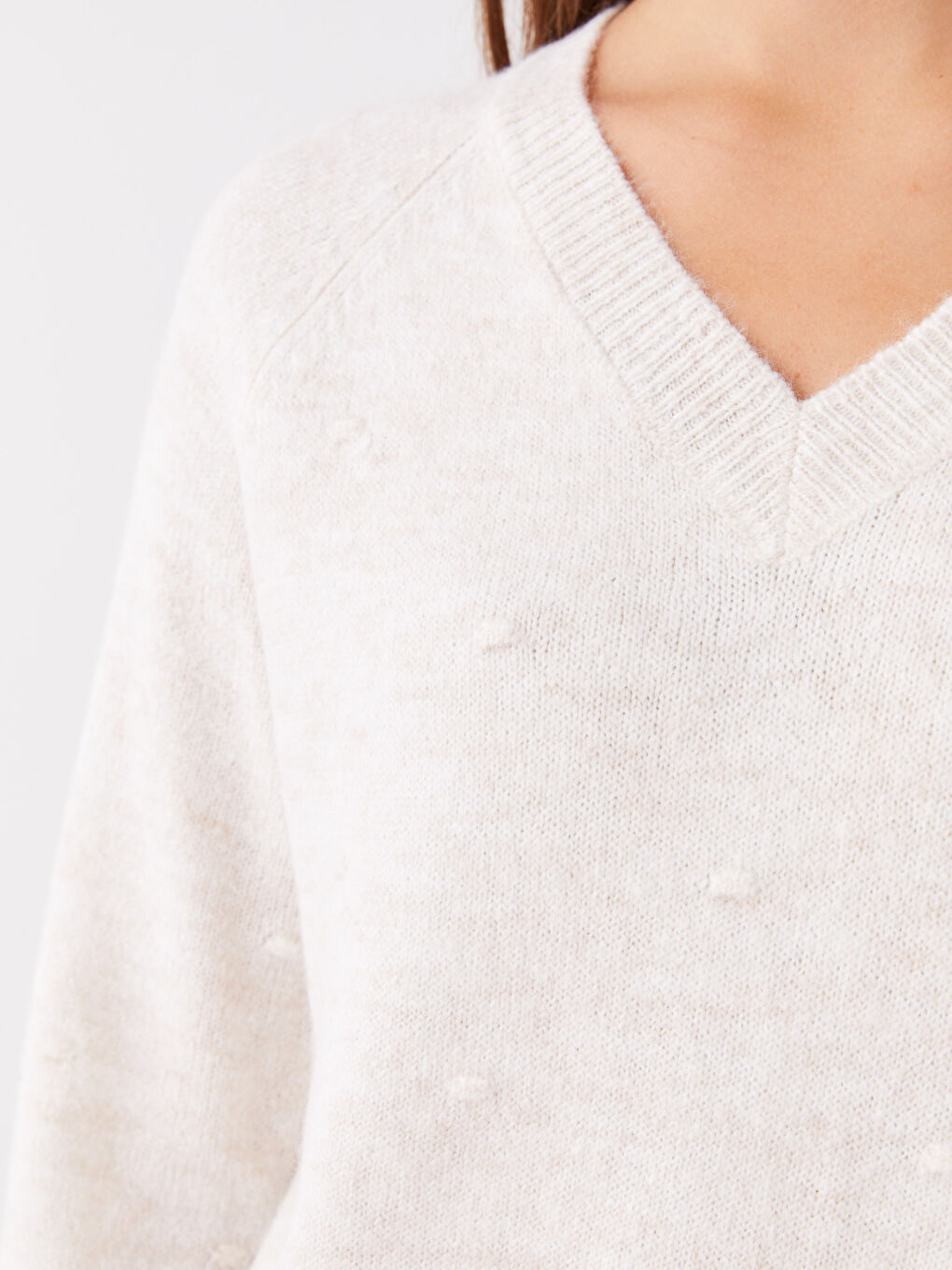 LCWAIKIKI Basic V Neck Plain Long Sleeve Women's Knitwear Sweater -W32861Z8-DCY