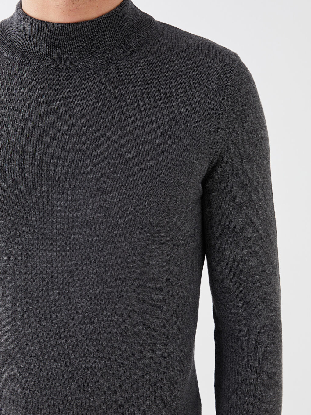 Half Turtleneck Long Sleeve Men's Knitwear Sweater-3