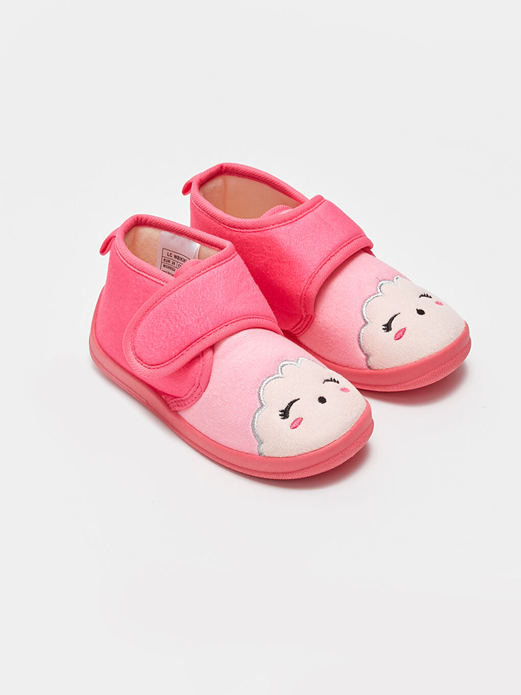 Қыздарға арналған принтті жапсырмалы үй аяқ киімі