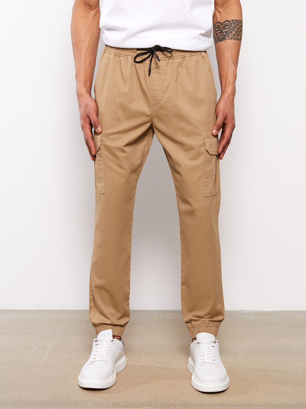 LCW Casual Bej Slim Fit Gabardin Erkek Jogger Pantolon - 2