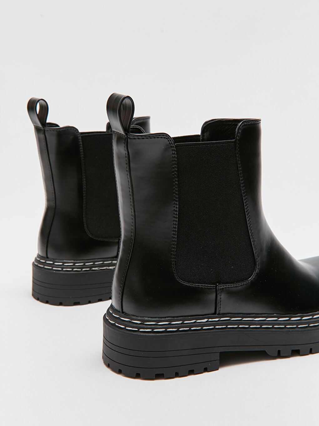 Bottes pour Femmes à Semelle Épaisse en Similicuir-3