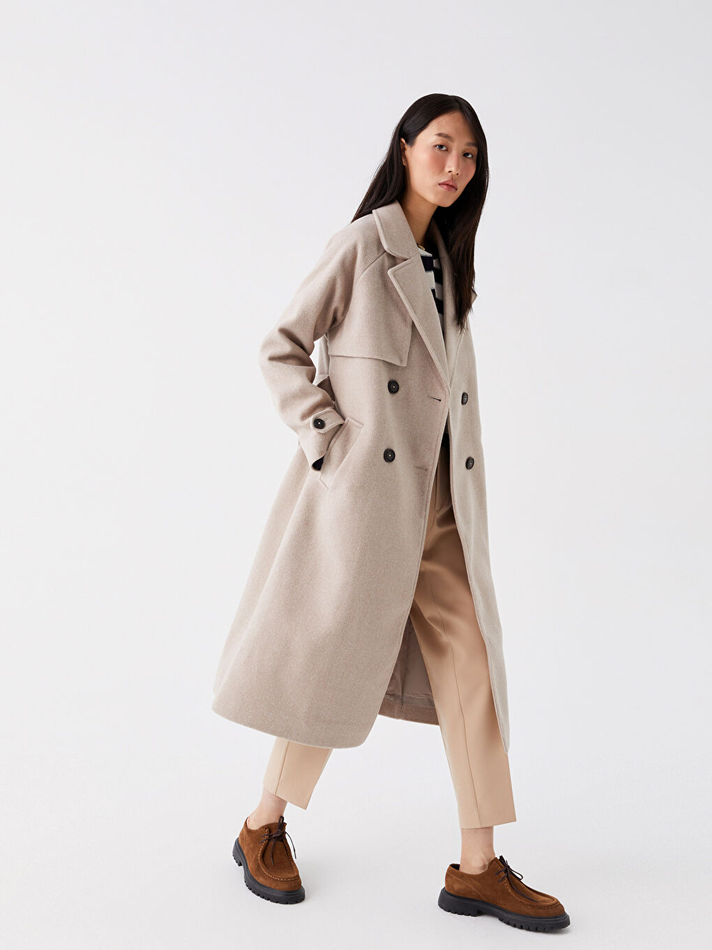 Bej Kadın Kruvaze Yaka Düz Kaşe Kaban-2