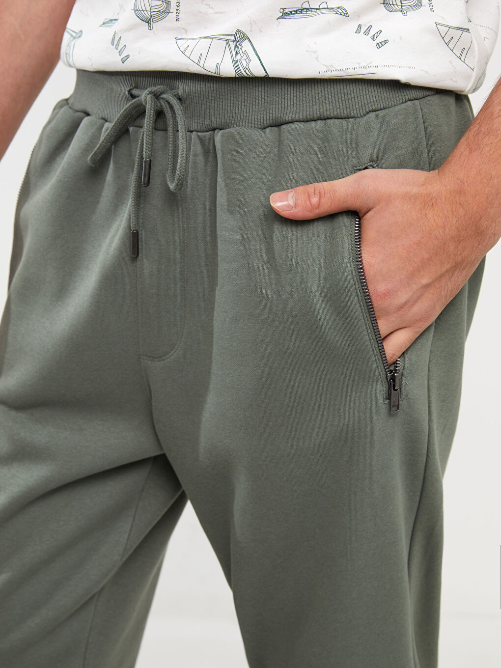 XSIDE Slim Fit Men's Thick Jogger Sweatpants -W33297Z8-S8V
