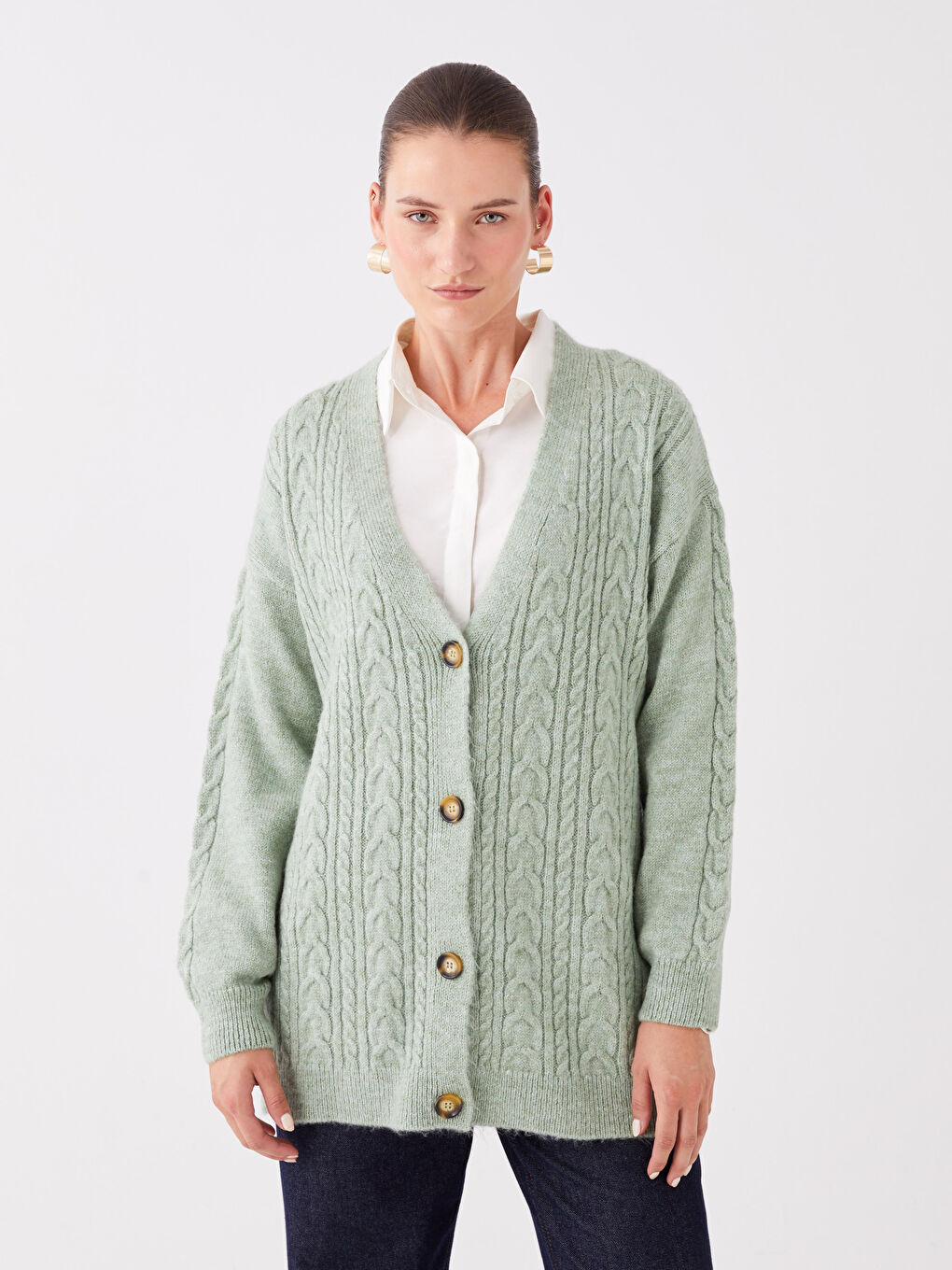 Yeşil V Yaka Kendinden Desenli Uzun Kollu Kadın Triko Hırka-1