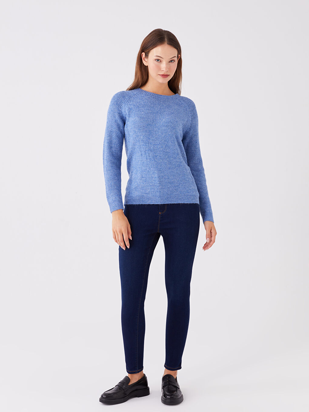 LCWAIKIKI Basic Bisiklet Yaka Düz Uzun Kollu Kadın Triko Kazak -W33367Z8-L9C