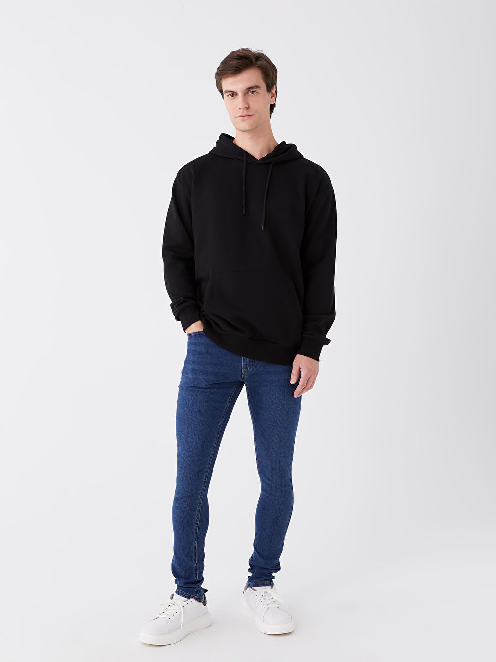 LCW Casual Siyah Uzun Kollu Erkek Kalın Hoodie - 2