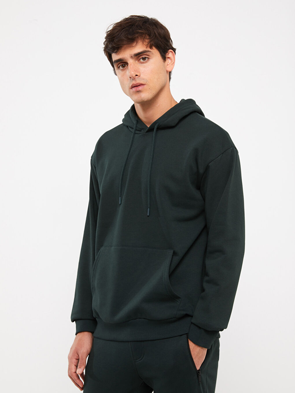 LCW Casual Koyu Yeşil Uzun Kollu Erkek Hoodie