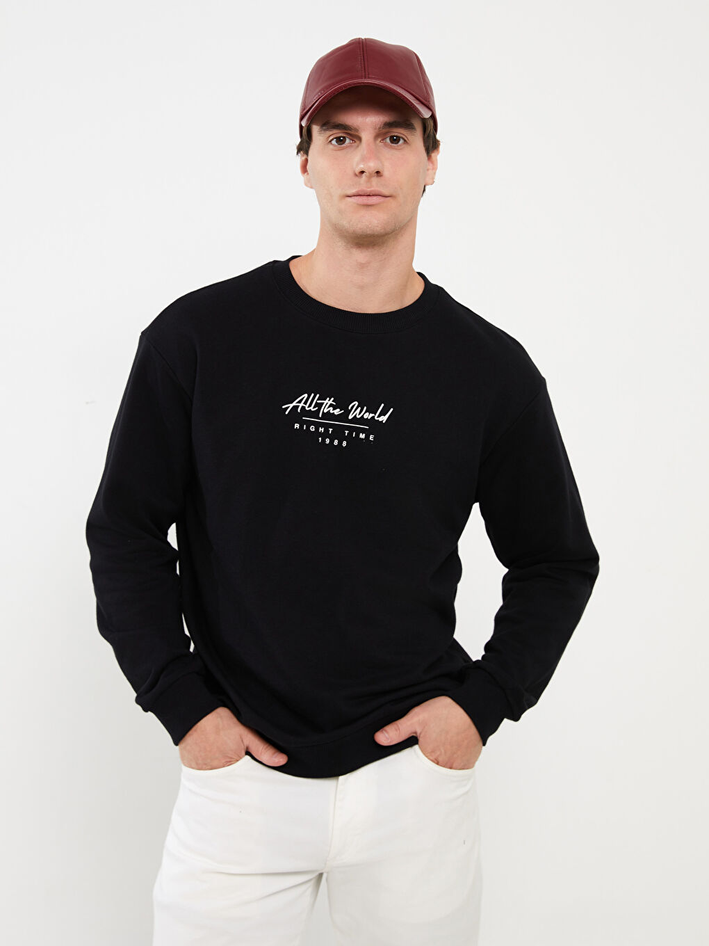 LCW Casual Siyah Bisiklet Yaka Uzun Kollu Baskılı Erkek Sweatshirt