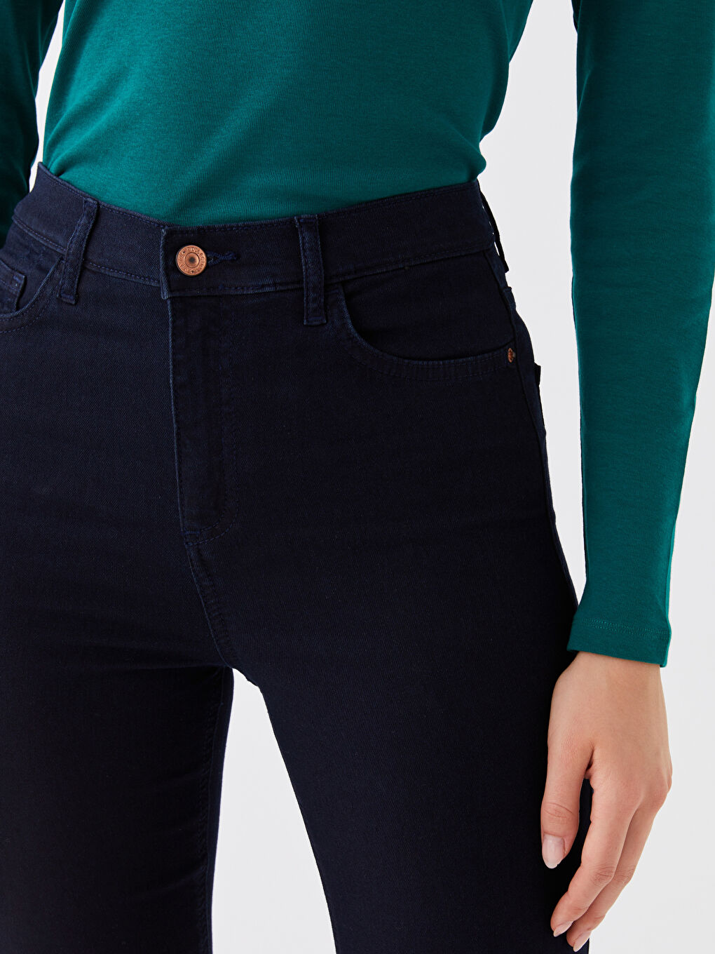 Normal Waist Slim Fit Women Jeans -W33872Z8-890