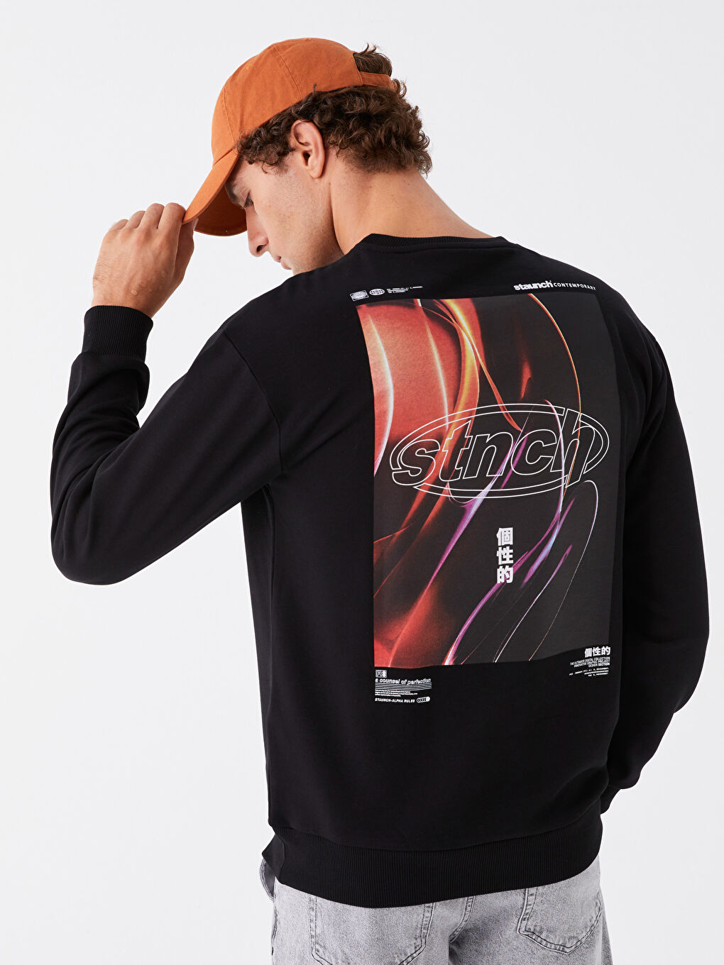 LCW Casual Yeni Siyah Bisiklet Yaka Uzun Kollu Baskılı Erkek Sweatshirt