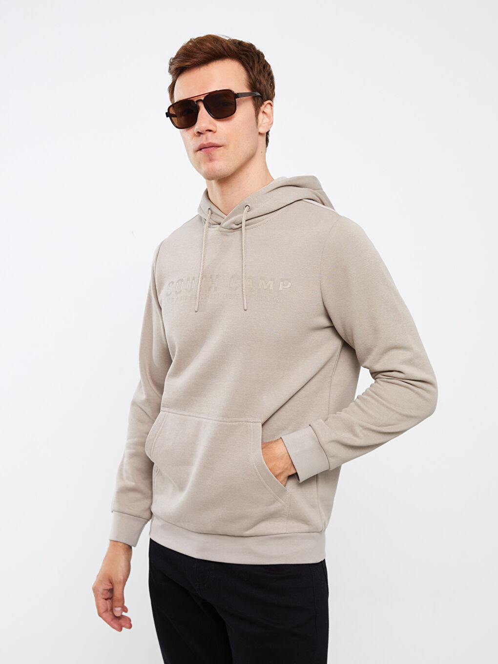 LCWAIKIKI Classic Bej Uzun Kollu Baskılı Erkek Hoodie