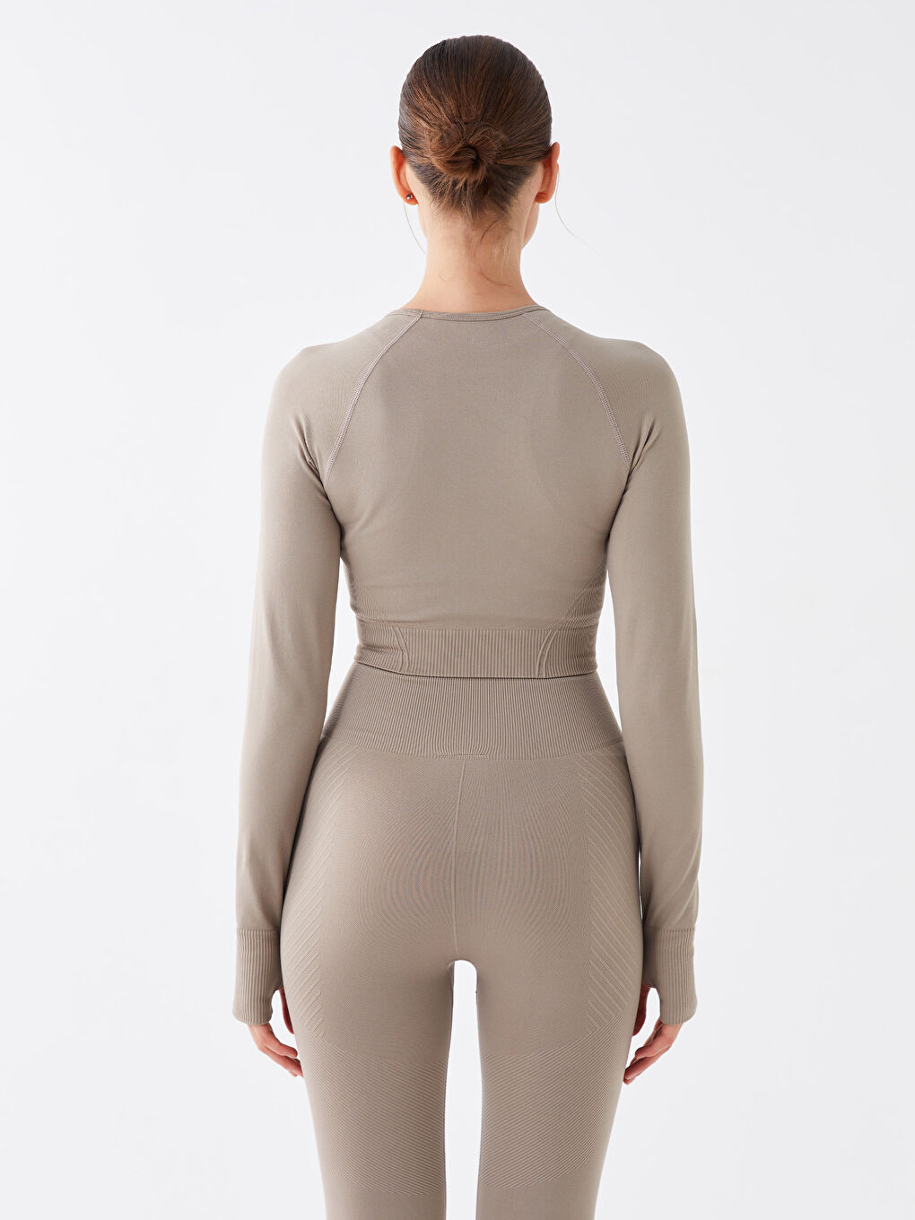 Crew Neck Plain Long Sleeve Women's Crop Top-4