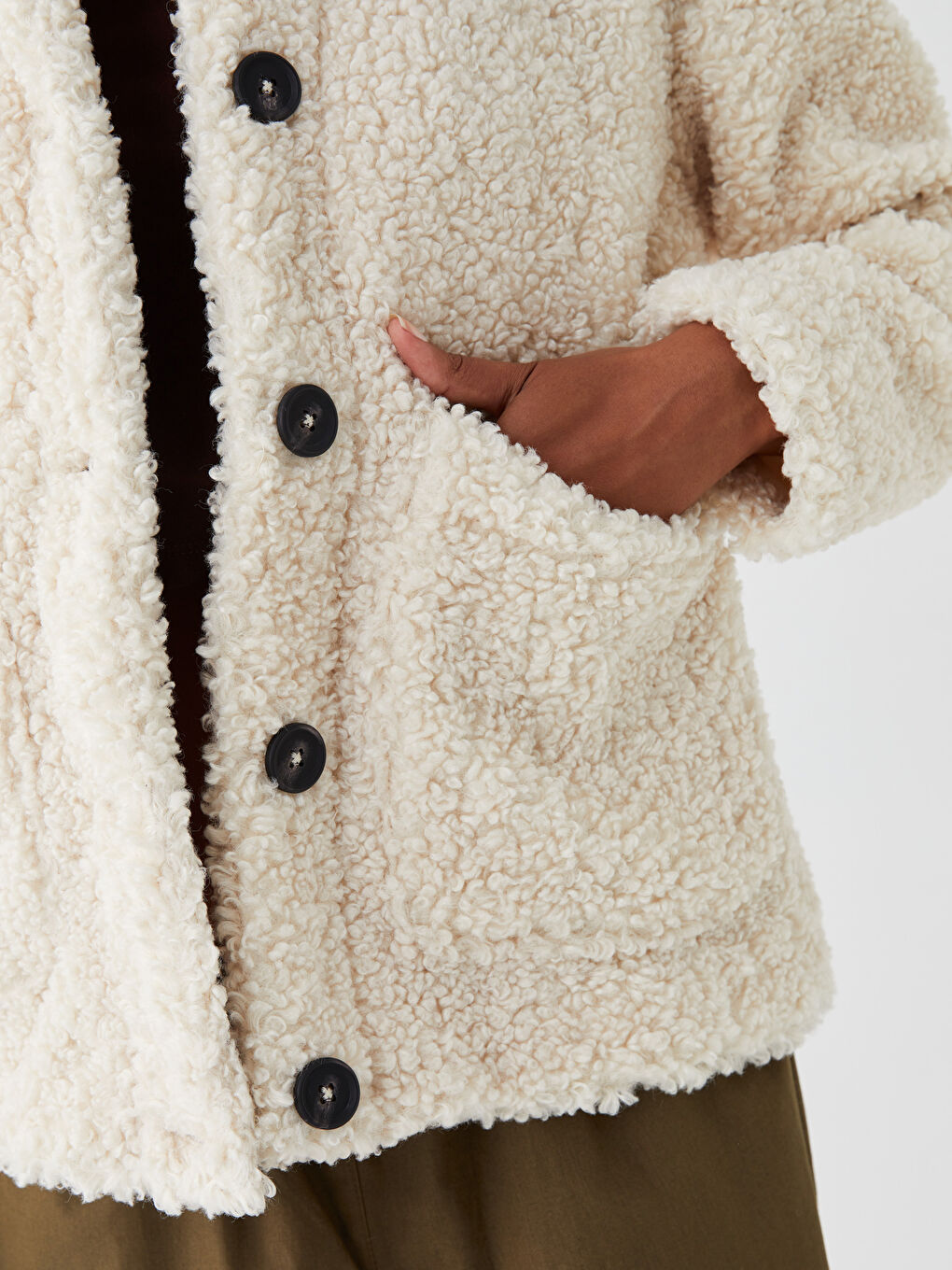 Ekru Gömlek Yaka Düz Uzun Kollu Kadın Teddy Kaban-4