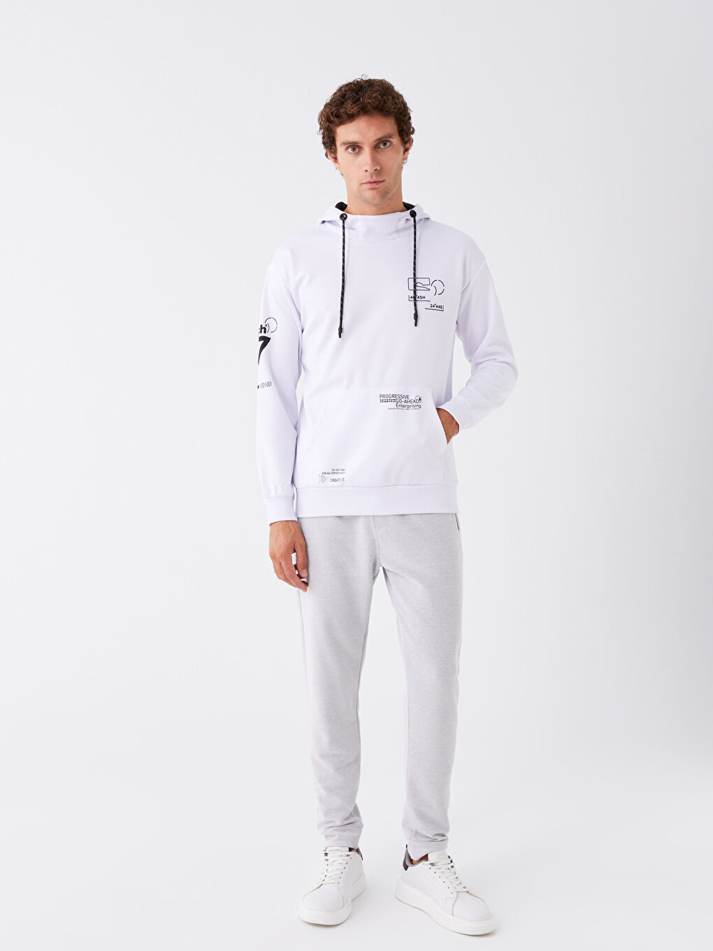 Beyaz Uzun Kollu Baskılı Erkek Hoodie-2