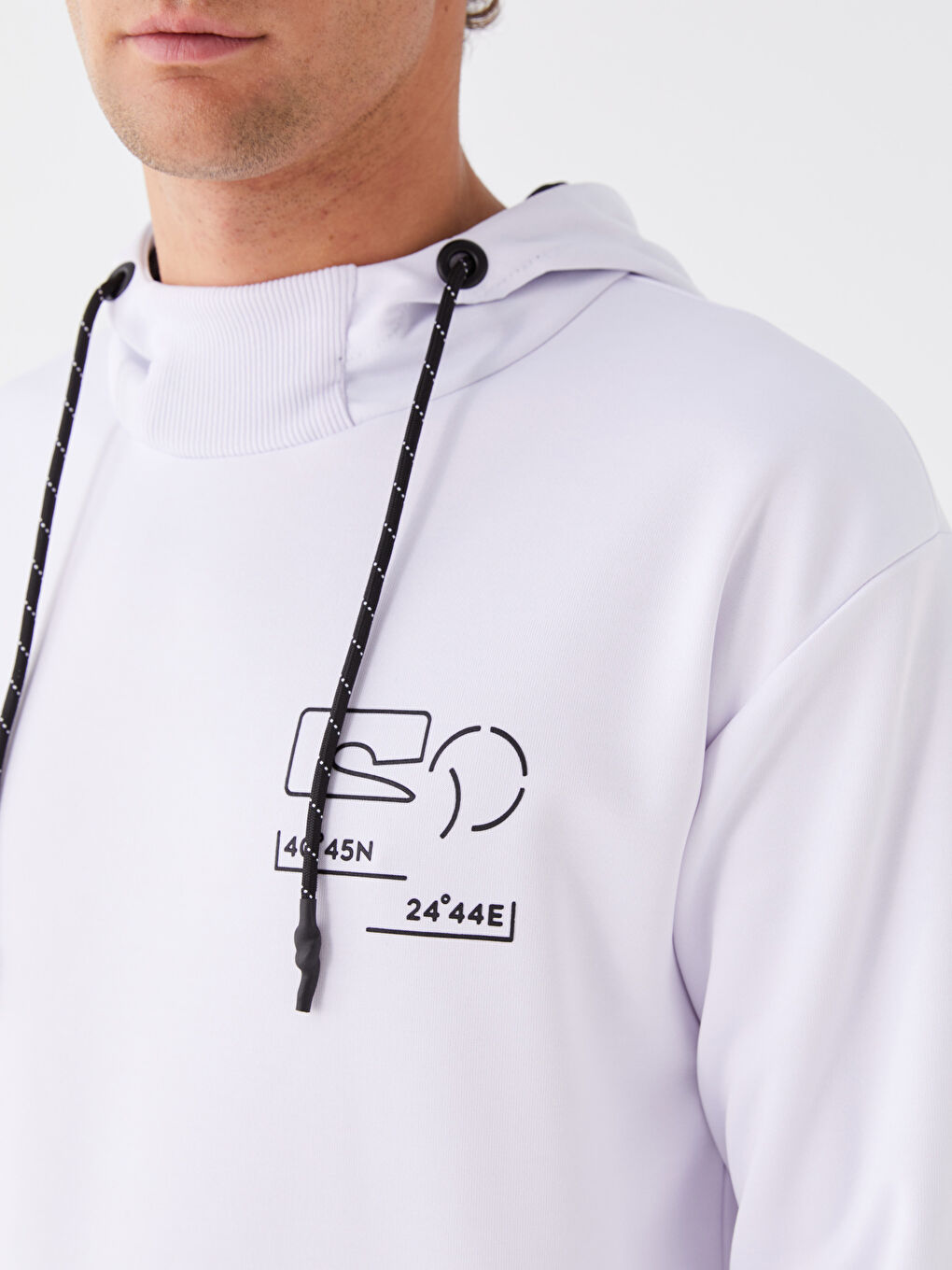 Beyaz Uzun Kollu Baskılı Erkek Hoodie-3