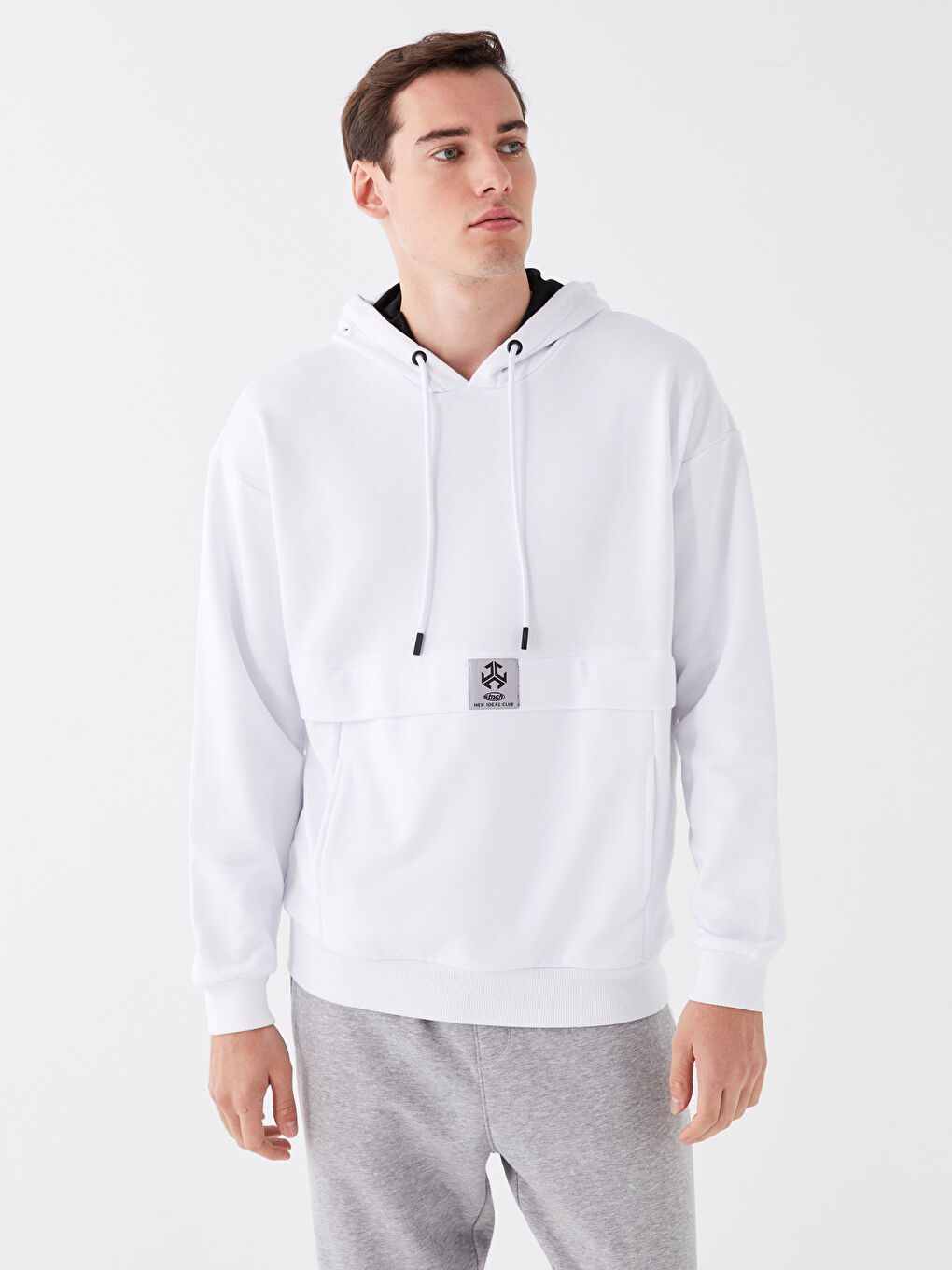 LCW Casual Buxe Beyazı Uzun Kollu Baskılı Erkek Hoodie