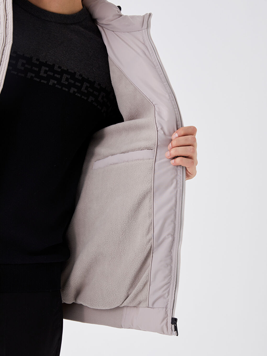 Muška puf jakna standardnog kroja s kapuljačom-4