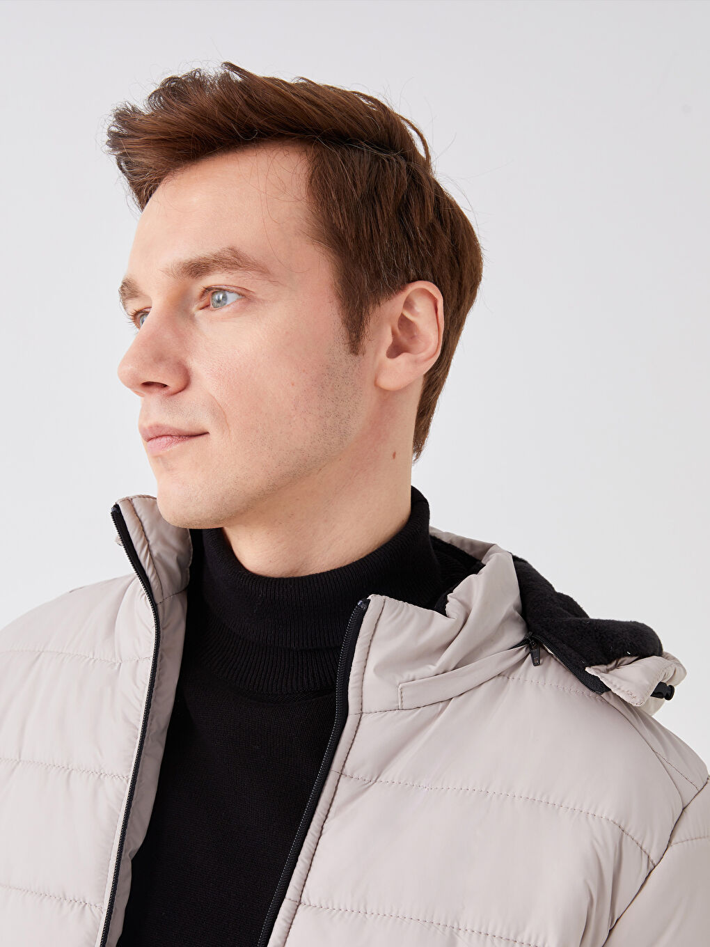 Standard Fit Hooded Men's Puffer Coat-2