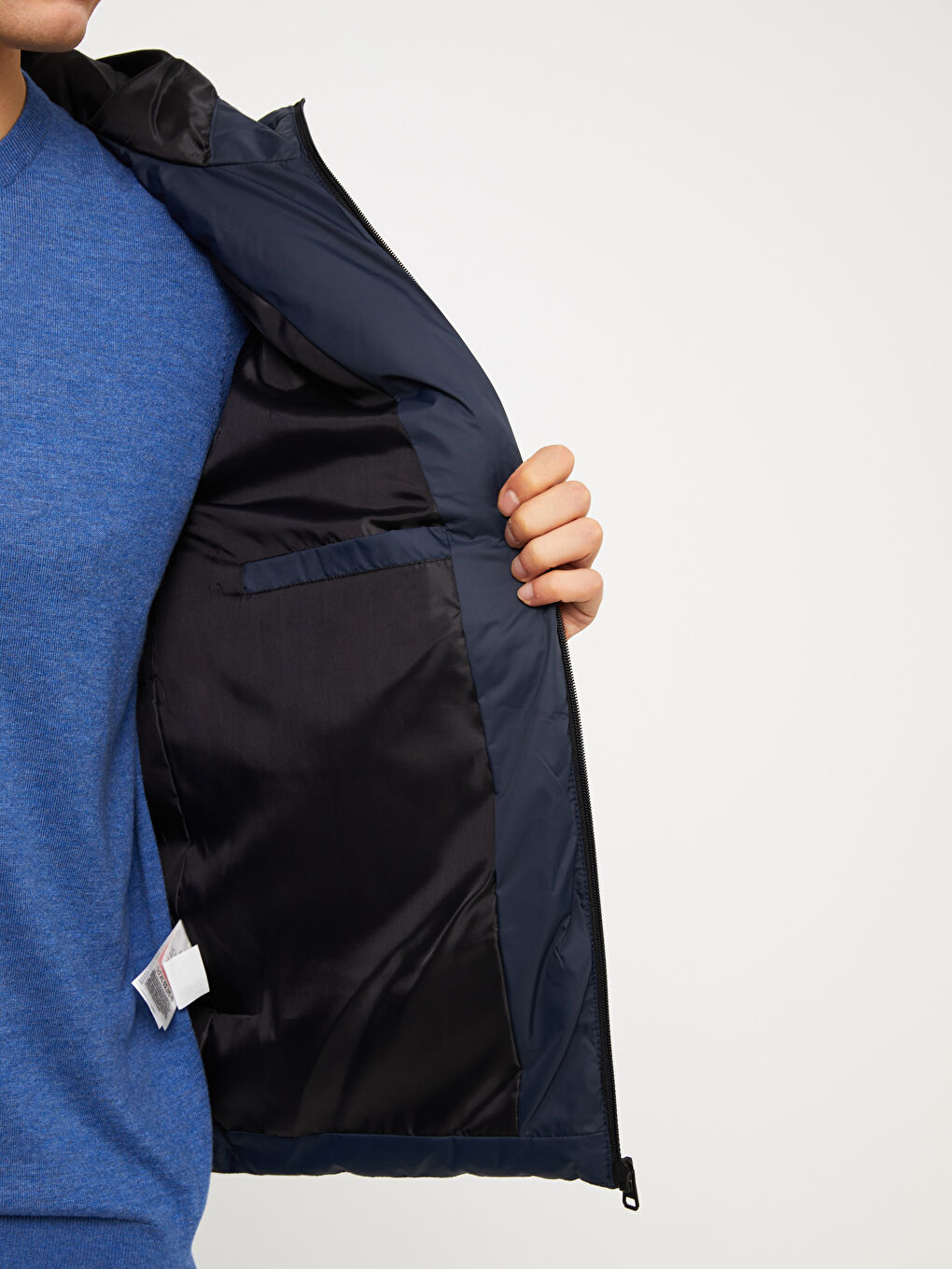 Пальто-дутка для чоловіків стандартного крою з капюшоном-4