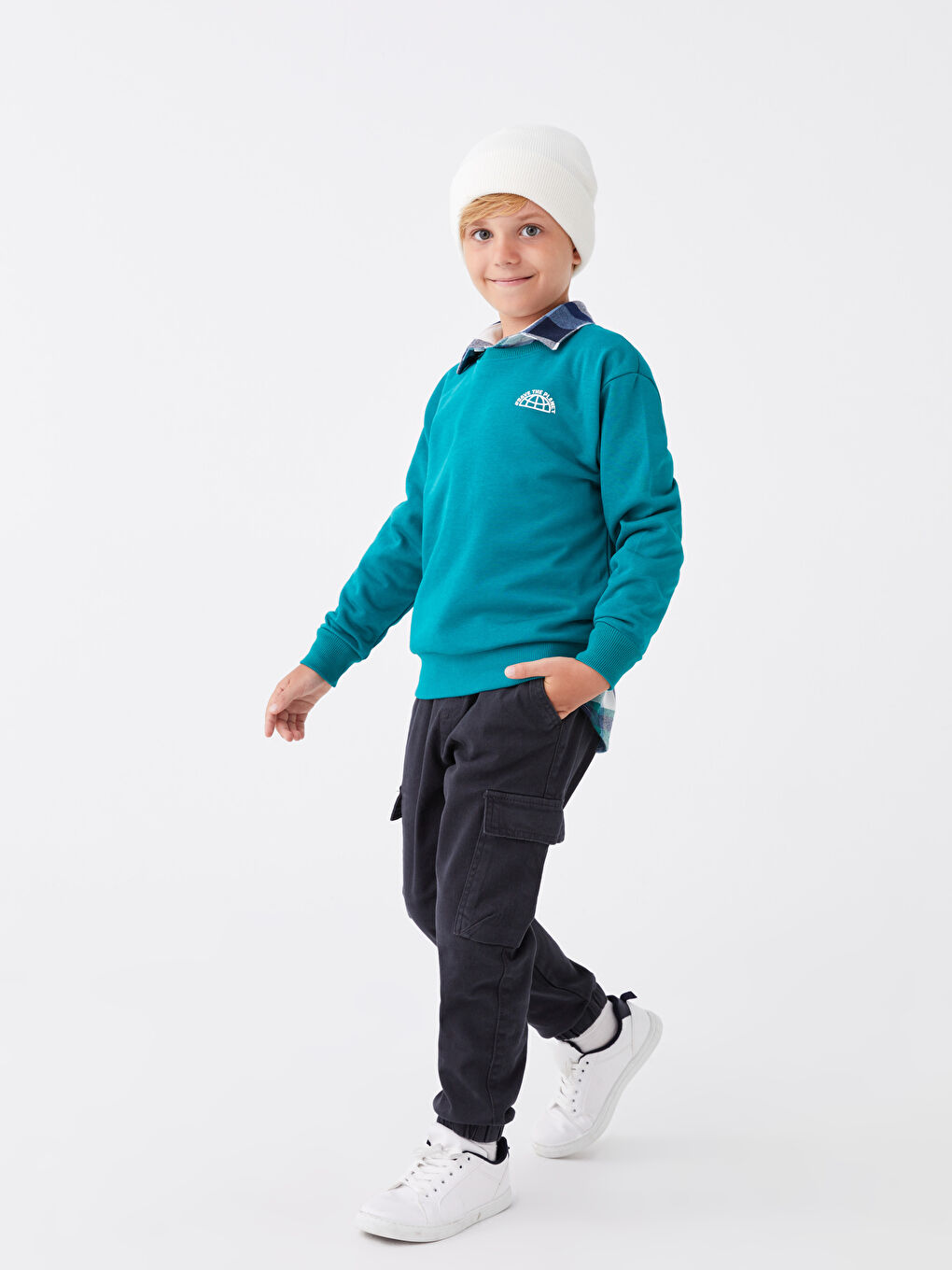 LCW Kids Antrasit Rahat Kalıp Erkek Çocuk Jogger Kargo Pantolon - 1