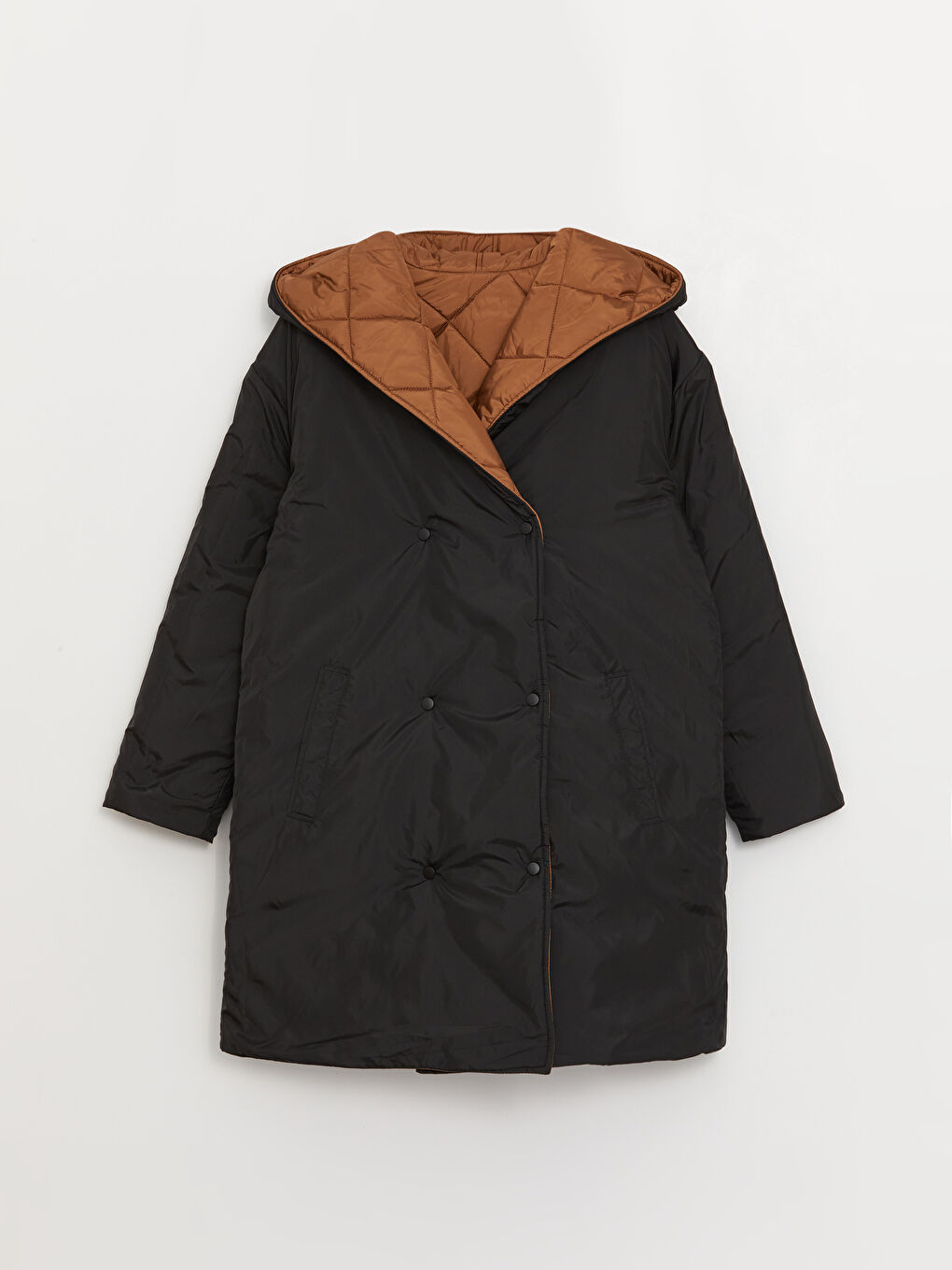 معطف سميك مبطّن قابل للعكس بقبّ نساء-10