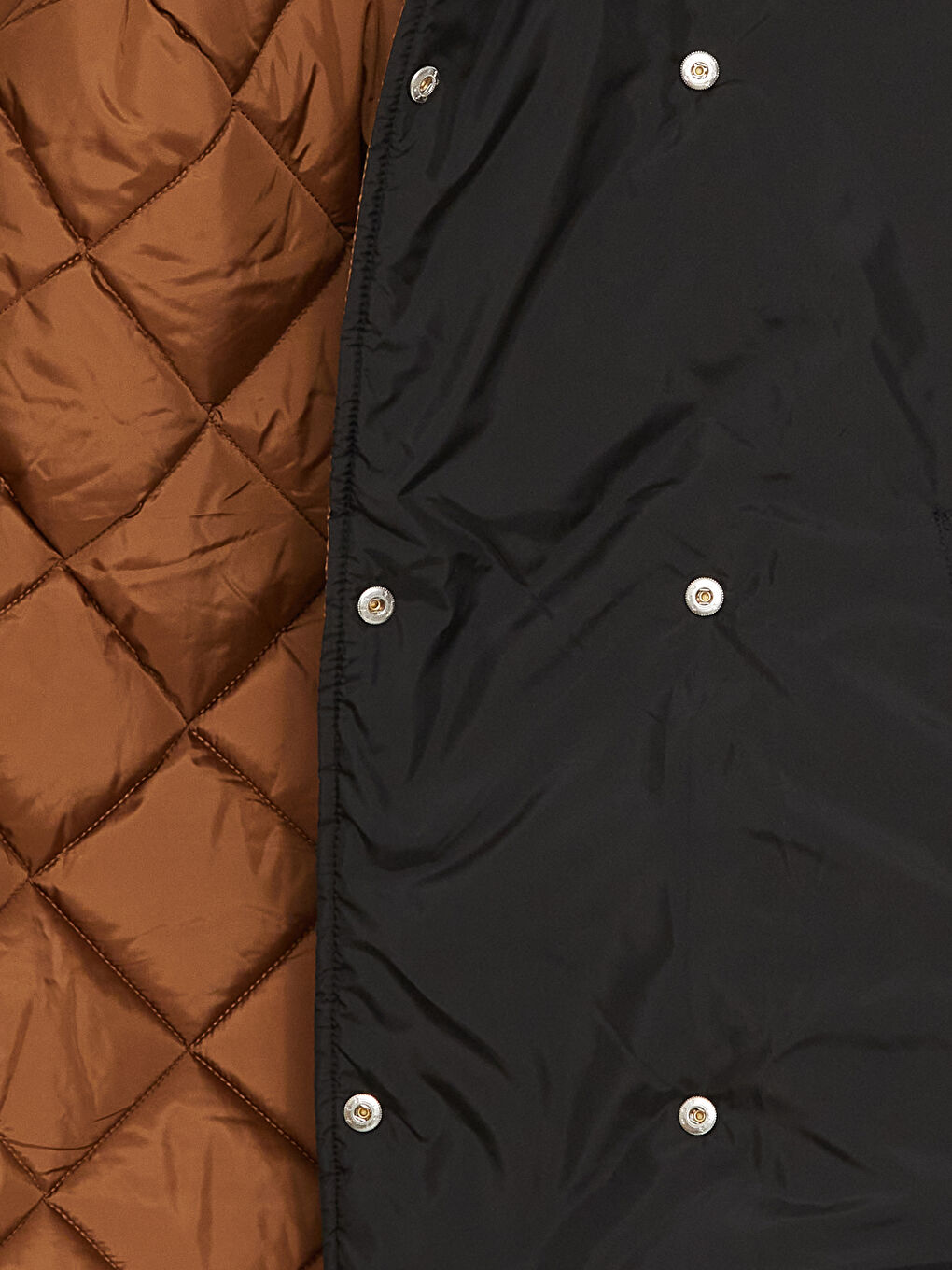 معطف سميك مبطّن قابل للعكس بقبّ نساء-11