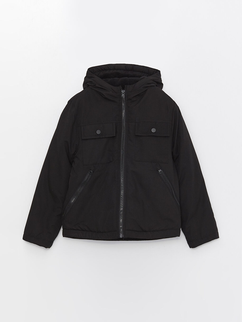 Siyah Kapüşonlu Erkek Çocuk Mont