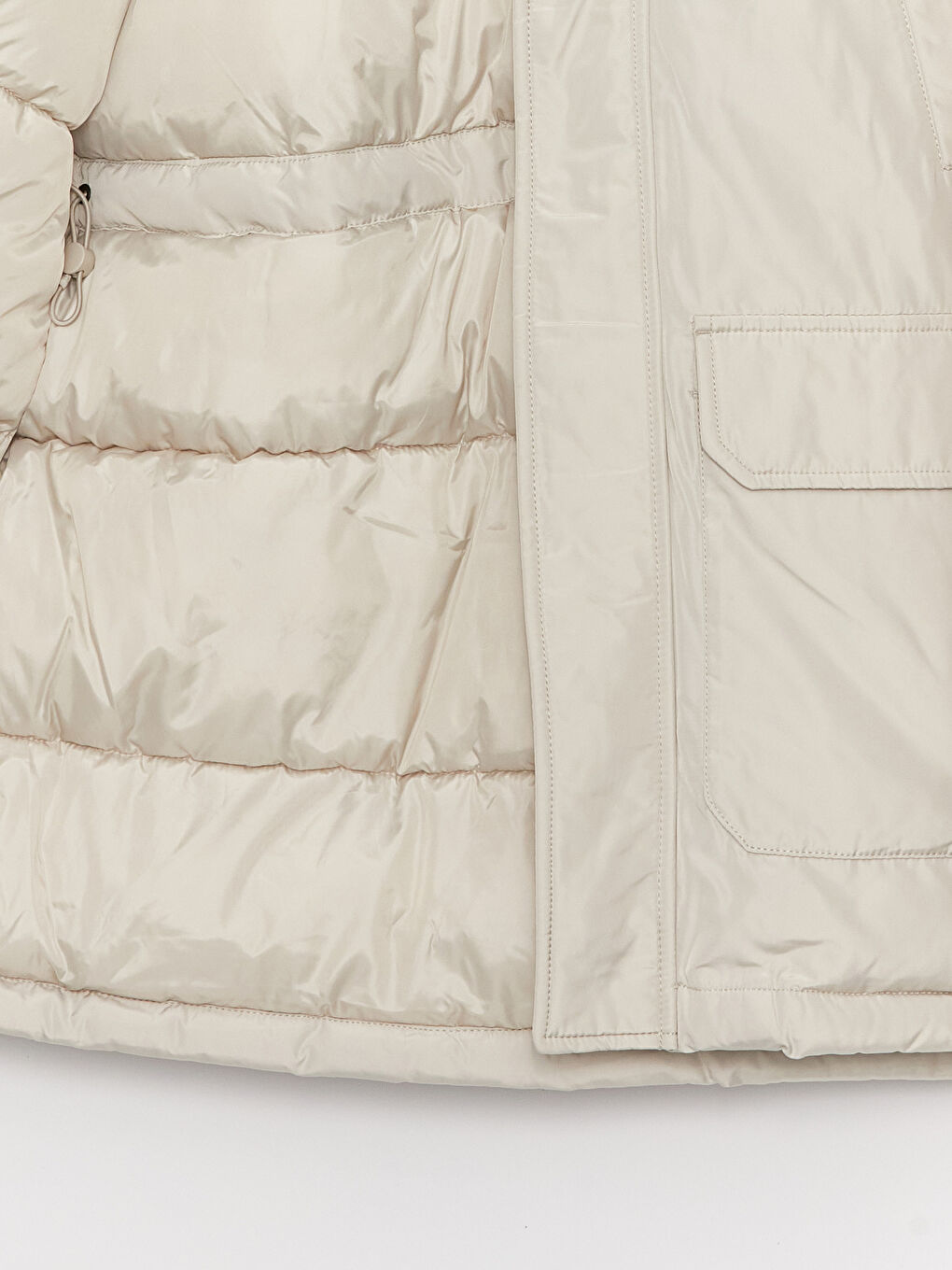 LCWAIKIKI Classic Standart Kalıp Kapüşonlu Erkek Parka -W34770Z8-VCZ