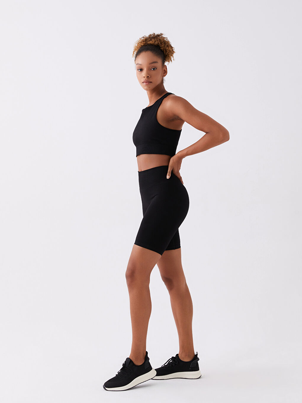 XSIDE ACTIVE Crew Neck Plain Seamless Women's Sports Bustier -W34790Z8-CVL