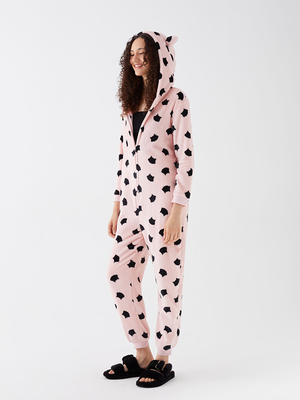 LCW DREAM Women's Plush Sleeping Bag with Hooded Pattern Long Sleeve -W34817Z8-LSZ
