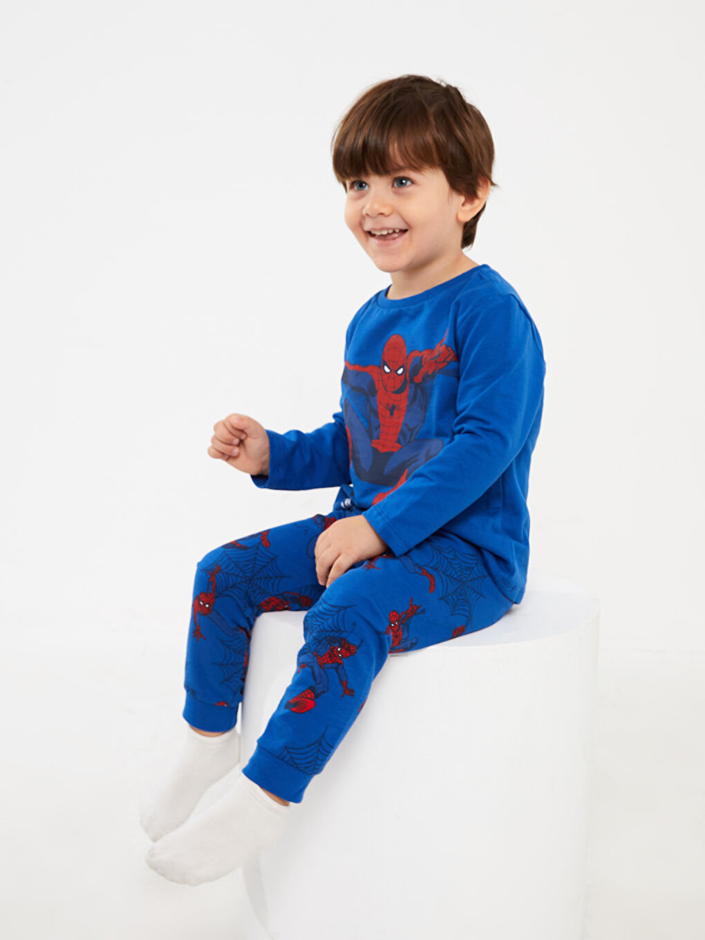 LCW baby Koyu Mavi Bisiklet Yaka Spiderman Baskılı Uzun Kollu Erkek Bebek Pijama Takımı