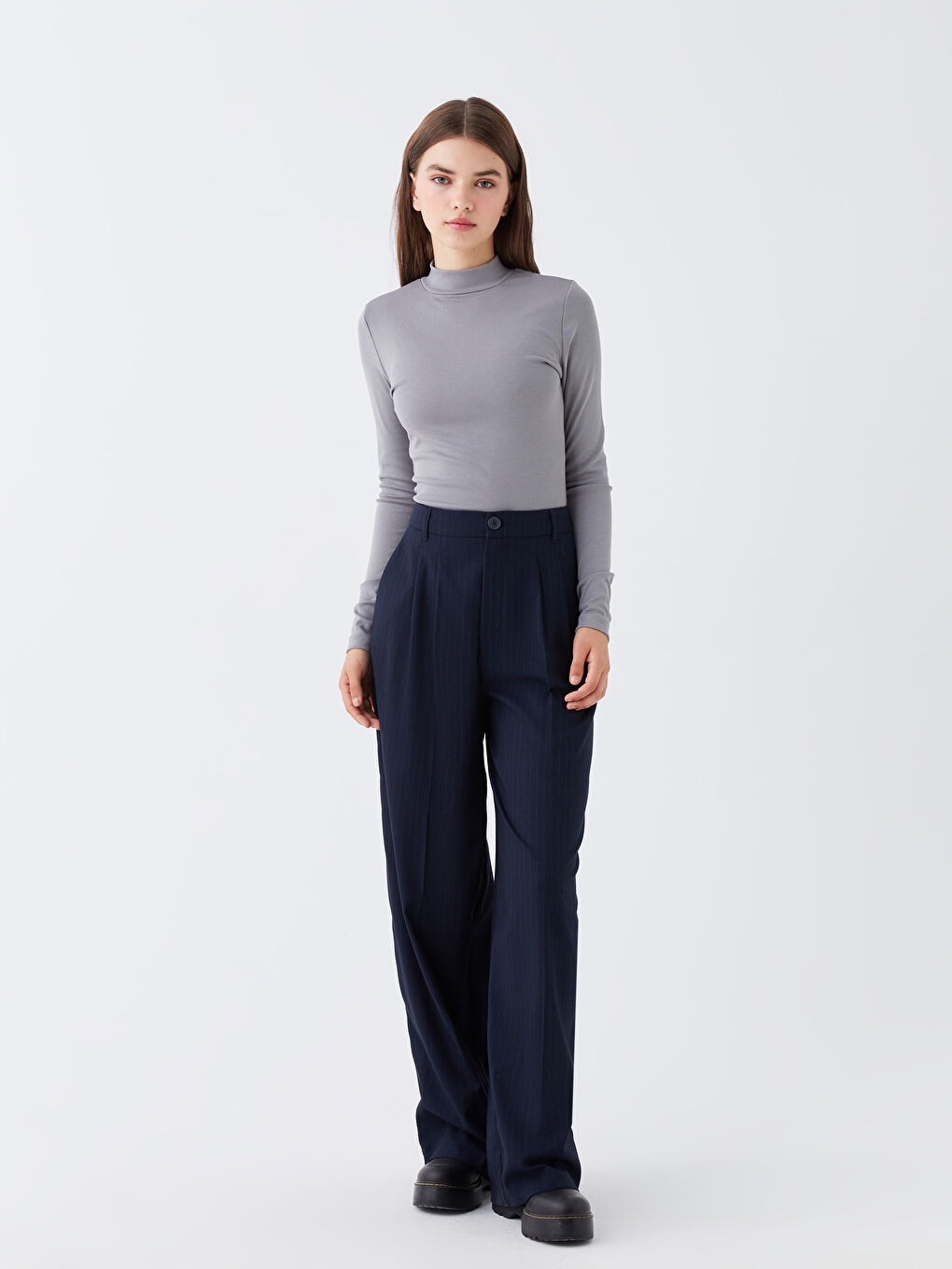 LCW Vision Normal Waist Comfortable Fit Striped Women's Trousers -W34976Z8-LGS