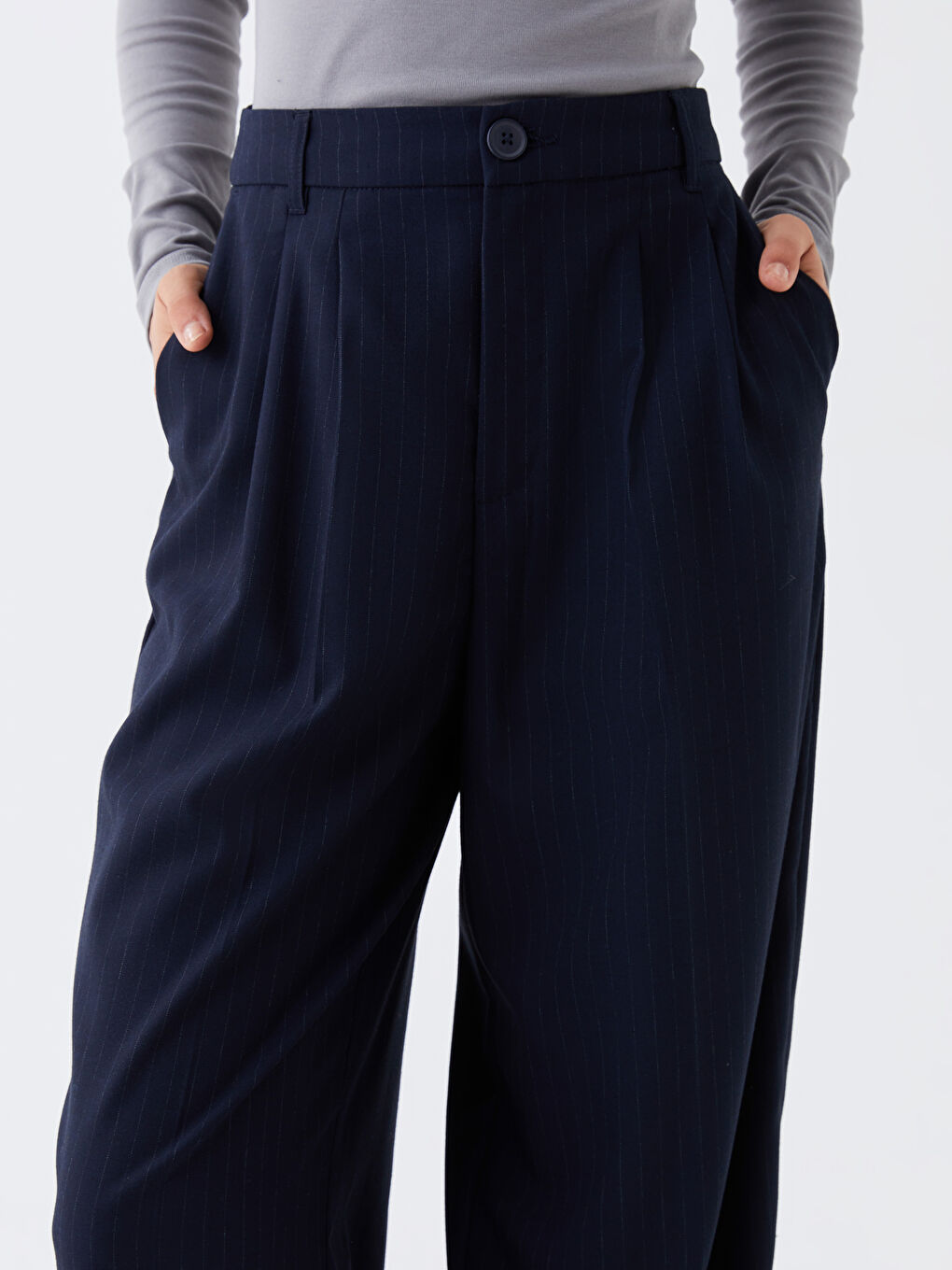 LCW Vision Normal Waist Comfortable Fit Striped Women's Trousers -W34976Z8-LGS