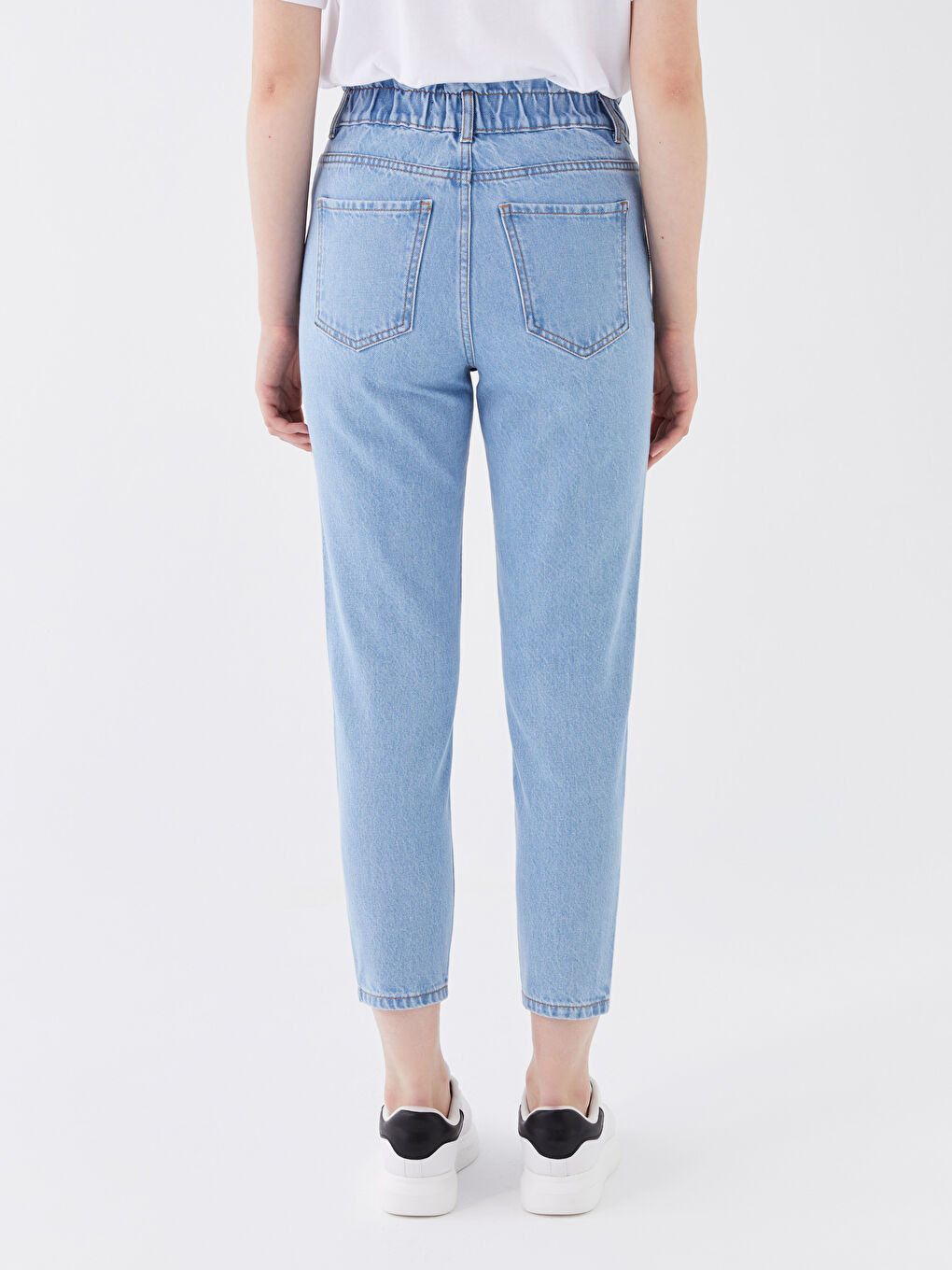 Elasticated Waist Mom Fit Women's Jeans-3