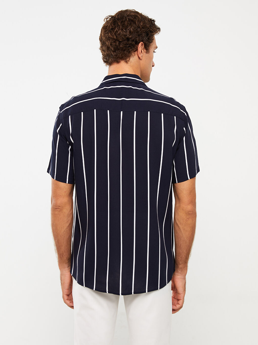 Lacivert Regular Fit Kısa Kollu Çizgili Viskon Erkek Gömlek-4