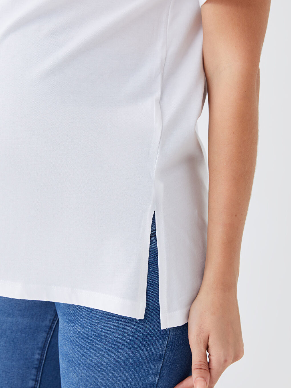 Crew Neck Plain Short Sleeve Maternity T-Shirt-3