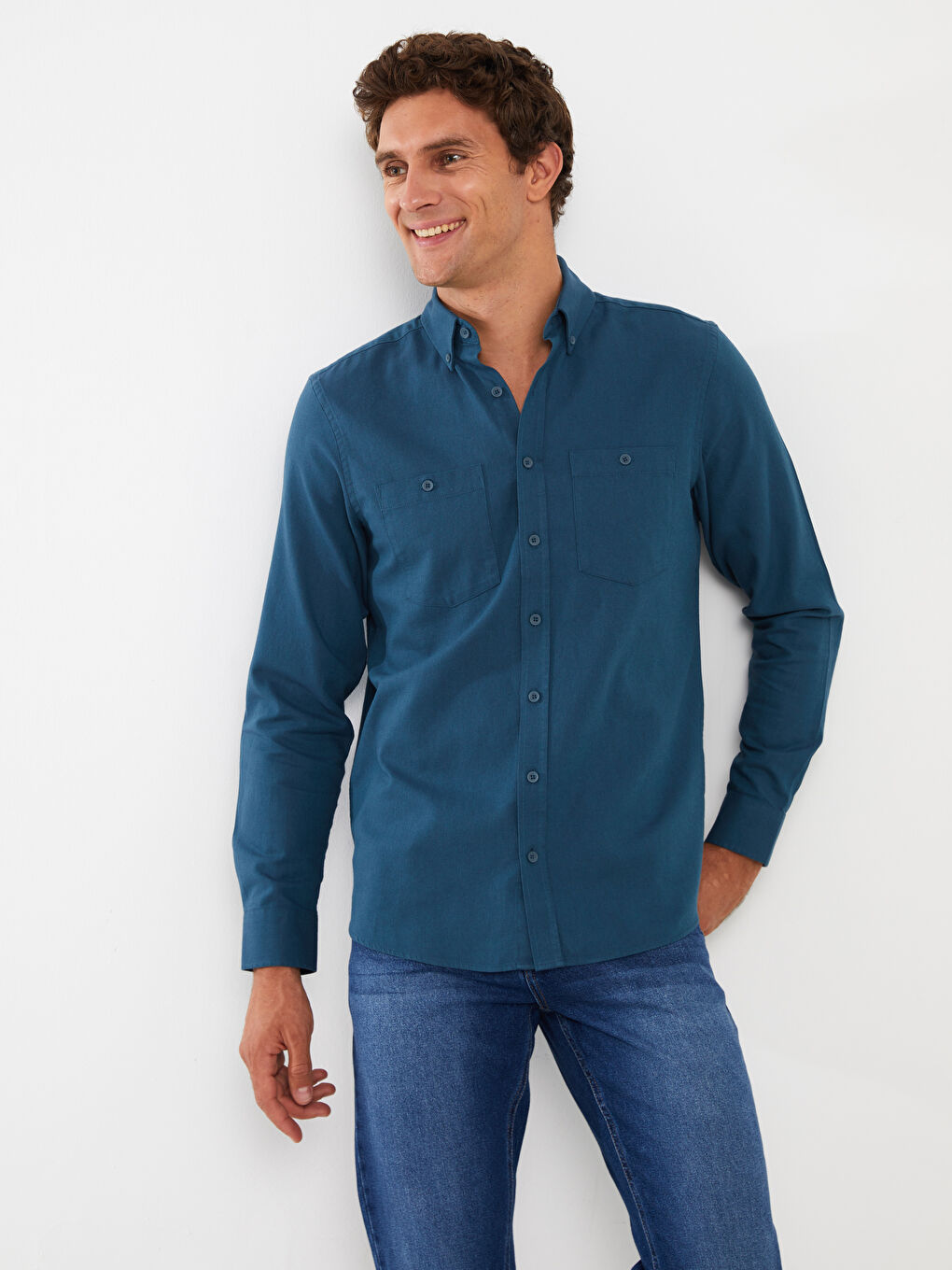 LCWAIKIKI Classic Regular Fit Long Sleeve Gabardine Men's Shirt -W35104Z8-HFG